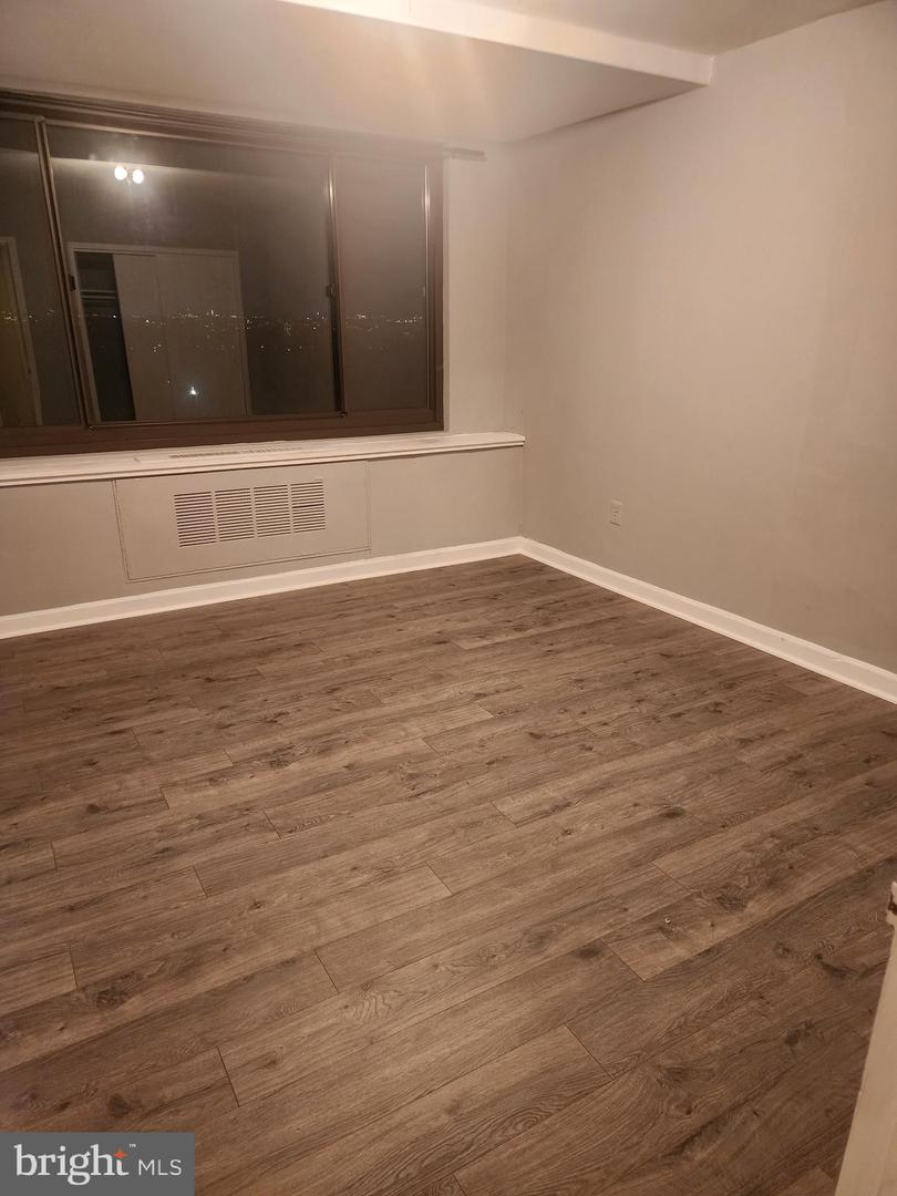 1021 ARLINGTON BLVD #928, ARLINGTON, Virginia 22209, 1 Bedroom Bedrooms, ,1 BathroomBathrooms,Residential,For sale,1021 ARLINGTON BLVD #928,VAAR2066928 MLS # VAAR2066928