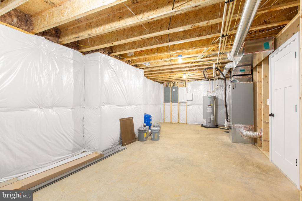 12530 JOSEPHINE LN, FREDERICKSBURG, Virginia 22407, 5 Bedrooms Bedrooms, ,5 BathroomsBathrooms,Residential,12530 JOSEPHINE LN,VASP2030200 MLS # VASP2030200