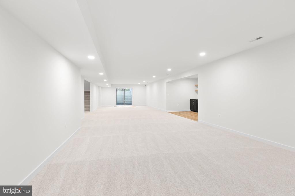 12530 JOSEPHINE LN, FREDERICKSBURG, Virginia 22407, 5 Bedrooms Bedrooms, ,5 BathroomsBathrooms,Residential,12530 JOSEPHINE LN,VASP2030200 MLS # VASP2030200