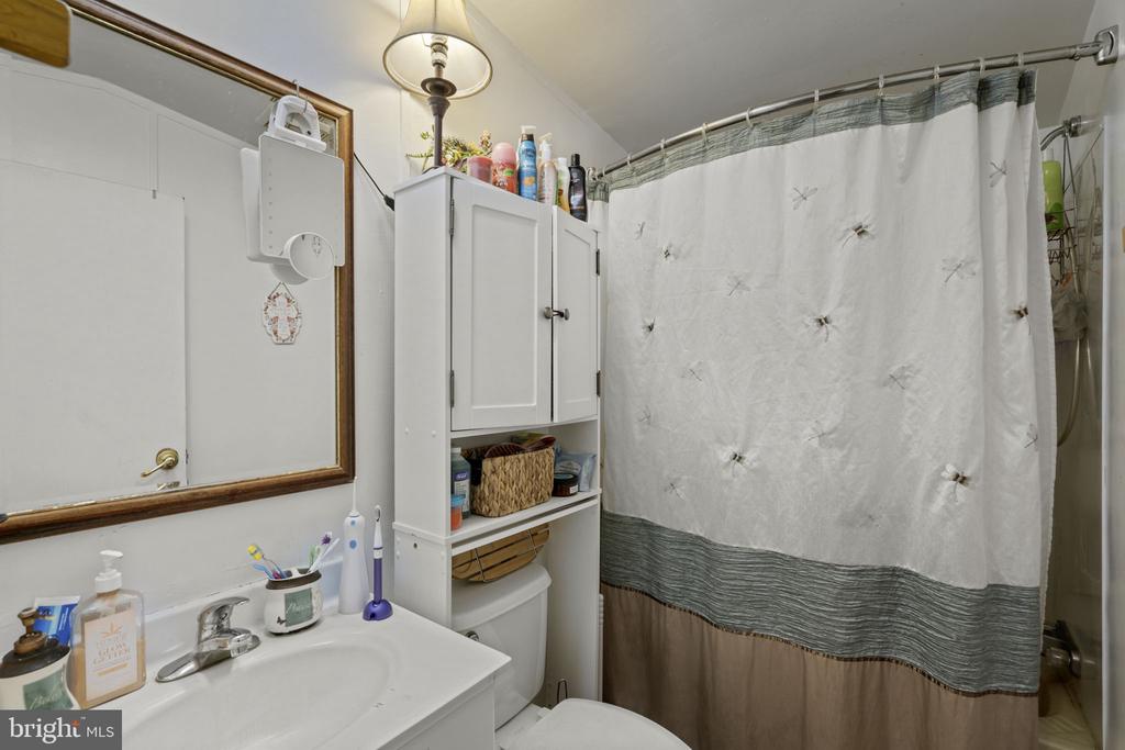 4911 LEWISTON RD, BUMPASS, Virginia 23024, 3 Bedrooms Bedrooms, ,1 BathroomBathrooms,Residential,4911 LEWISTON RD,VASP2033858 MLS # VASP2033858