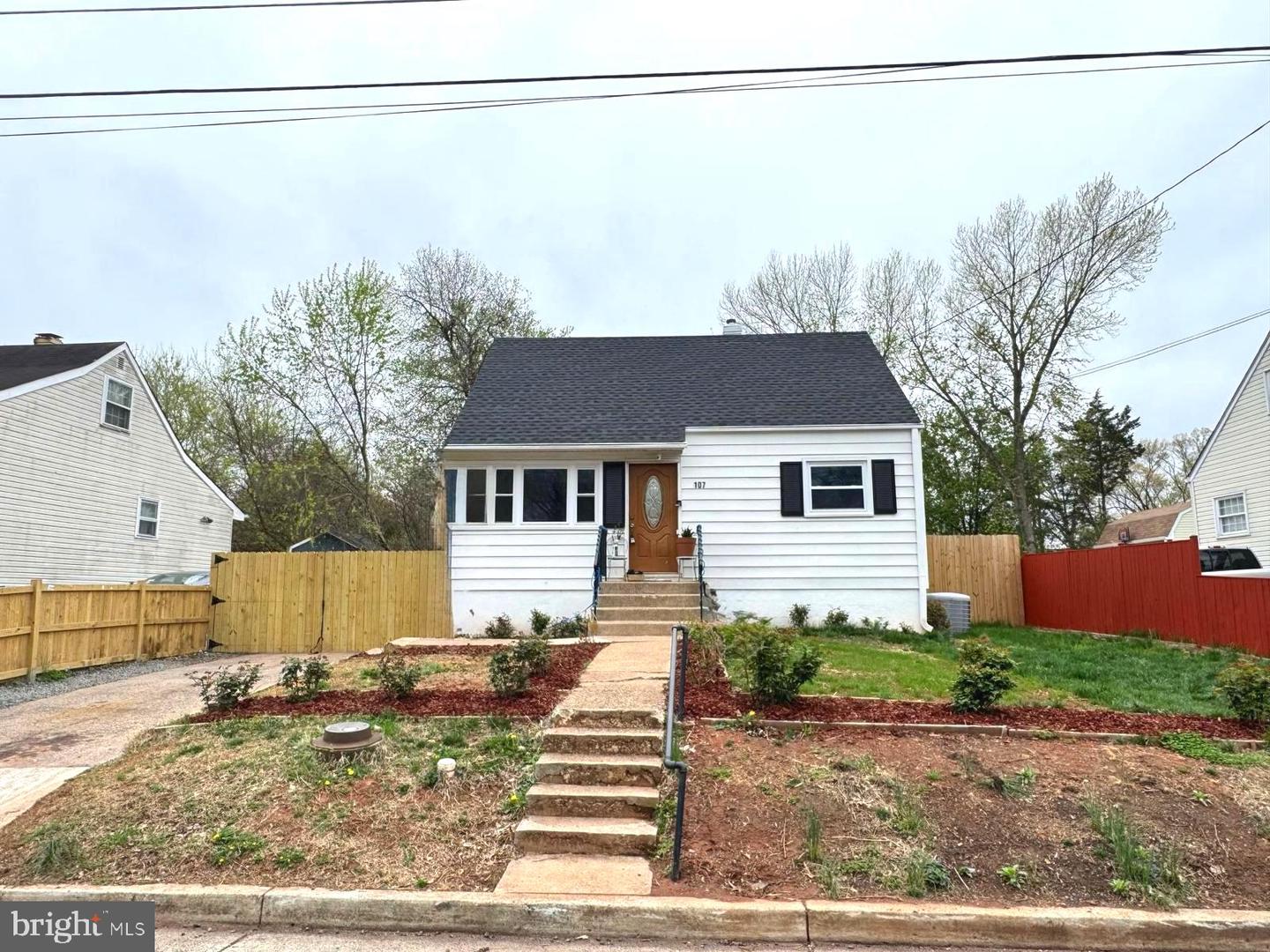107 LUXOR ST, MANASSAS PARK, Virginia 20111, 3 Bedrooms Bedrooms, ,2 BathroomsBathrooms,Residential,For sale,107 LUXOR ST,VAMP2002932 MLS # VAMP2002932