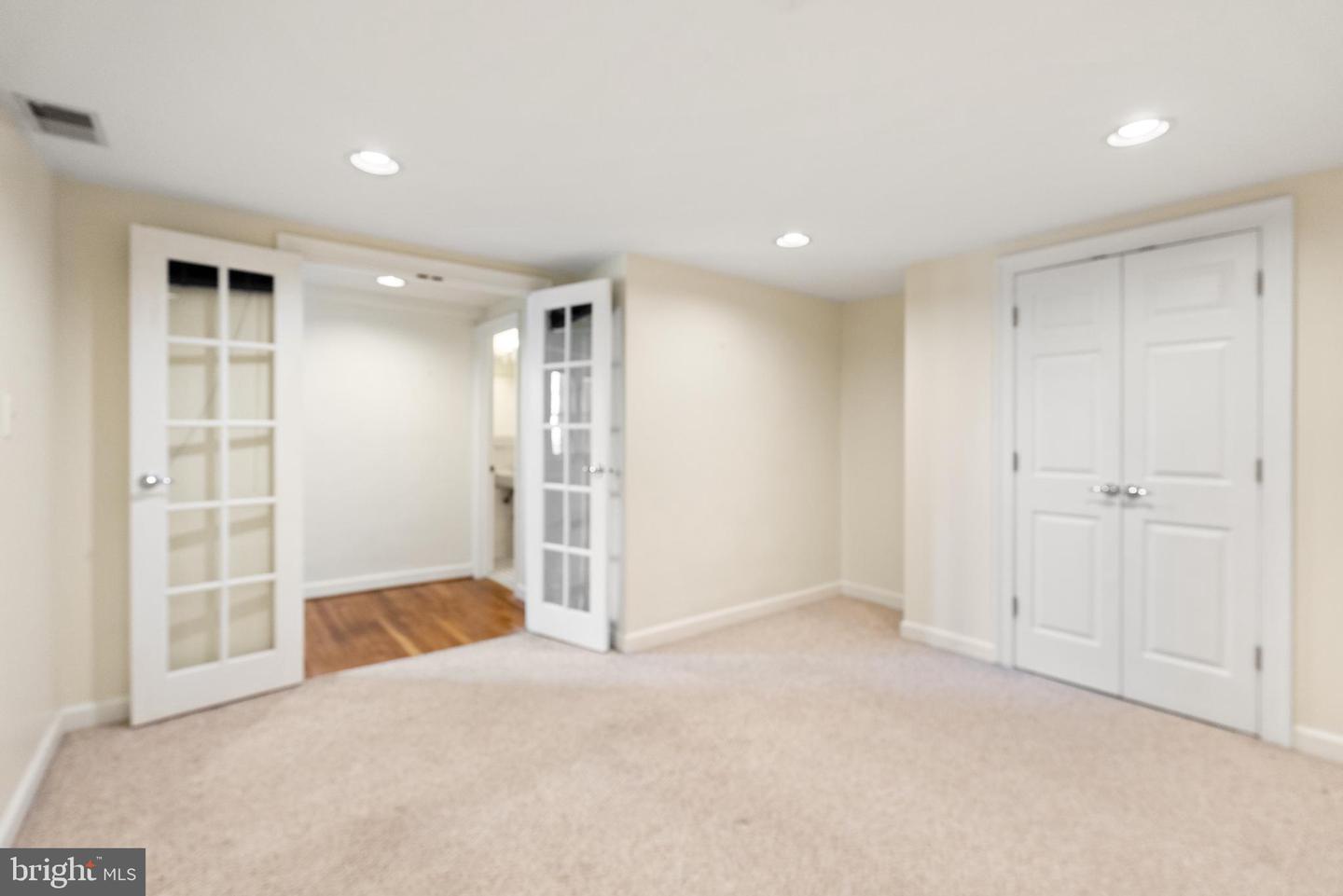 3901 CONNECTICUT AVE NW #406, WASHINGTON, District Of Columbia 20008, 1 Bedroom Bedrooms, ,1 BathroomBathrooms,Residential,For sale,3901 CONNECTICUT AVE NW #406,DCDC2204098 MLS # DCDC2204098