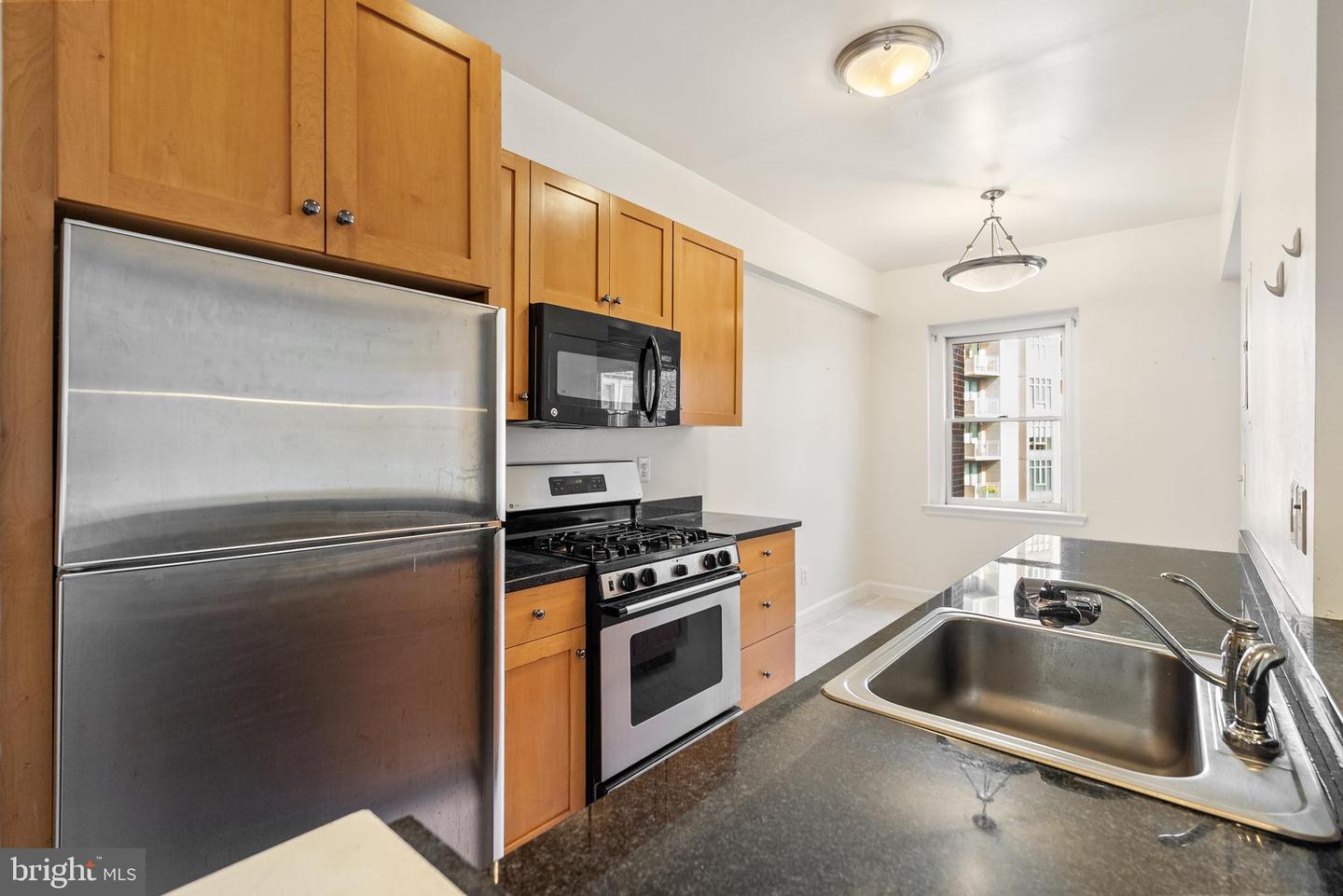 3901 CONNECTICUT AVE NW #406, WASHINGTON, District Of Columbia 20008, 1 Bedroom Bedrooms, ,1 BathroomBathrooms,Residential,For sale,3901 CONNECTICUT AVE NW #406,DCDC2204098 MLS # DCDC2204098