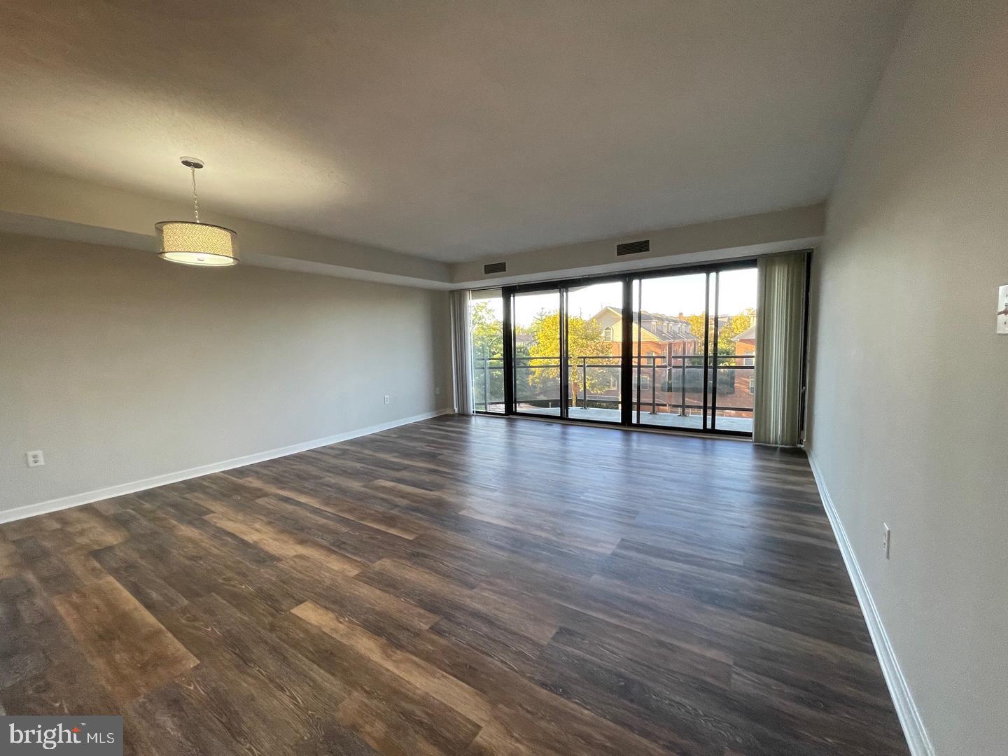 1530 KEY BLVD. #326, ARLINGTON, Virginia 22209, 2 Bedrooms Bedrooms, ,2 BathroomsBathrooms,Residential,For sale,1530 KEY BLVD. #326,VAAR2060408 MLS # VAAR2060408