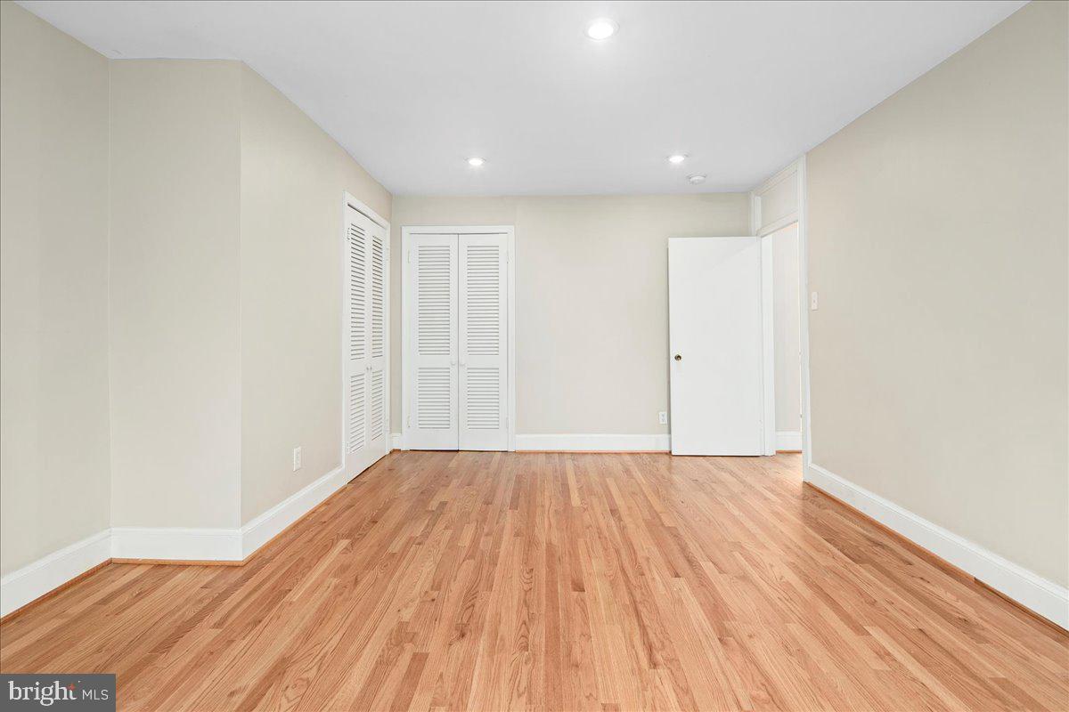 304 2ND ST SE, WASHINGTON, District Of Columbia 20003, 6 Bedrooms Bedrooms, ,4 BathroomsBathrooms,Residential,For sale,304 2ND ST SE,DCDC2209946 MLS # DCDC2209946