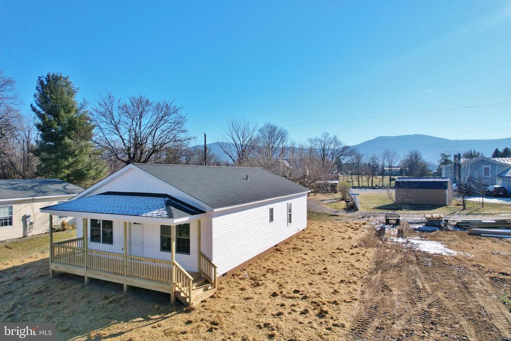 240 DEFORD AVE, STANLEY, Virginia 22851, 3 Bedrooms Bedrooms, ,2 BathroomsBathrooms,Residential,240 DEFORD AVE,VAPA2005672 MLS # VAPA2005672