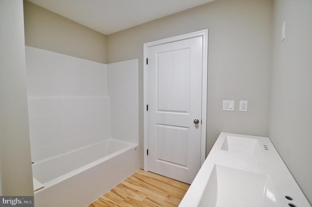 240 DEFORD AVE, STANLEY, Virginia 22851, 3 Bedrooms Bedrooms, ,2 BathroomsBathrooms,Residential,240 DEFORD AVE,VAPA2005672 MLS # VAPA2005672