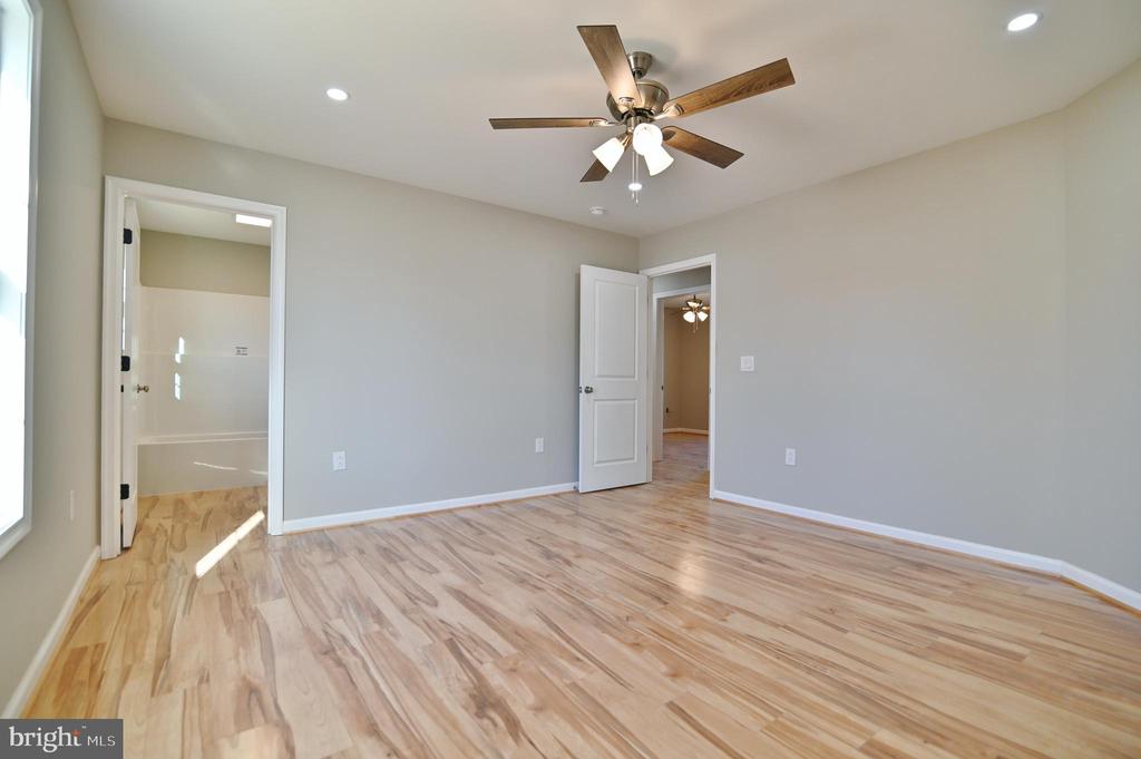 240 DEFORD AVE, STANLEY, Virginia 22851, 3 Bedrooms Bedrooms, ,2 BathroomsBathrooms,Residential,240 DEFORD AVE,VAPA2005672 MLS # VAPA2005672