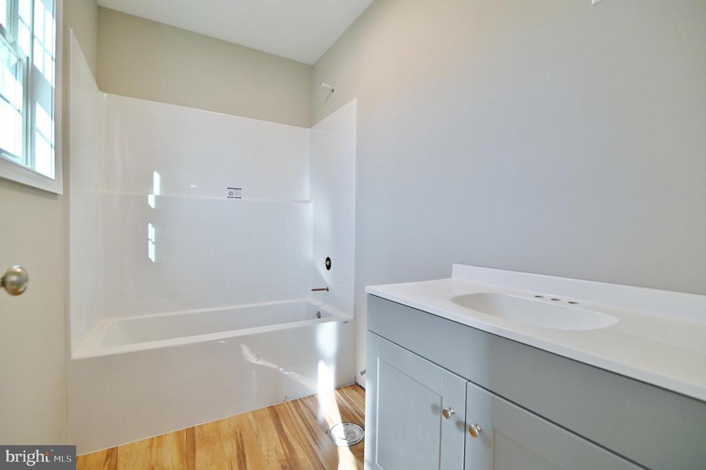 240 DEFORD AVE, STANLEY, Virginia 22851, 3 Bedrooms Bedrooms, ,2 BathroomsBathrooms,Residential,240 DEFORD AVE,VAPA2005672 MLS # VAPA2005672