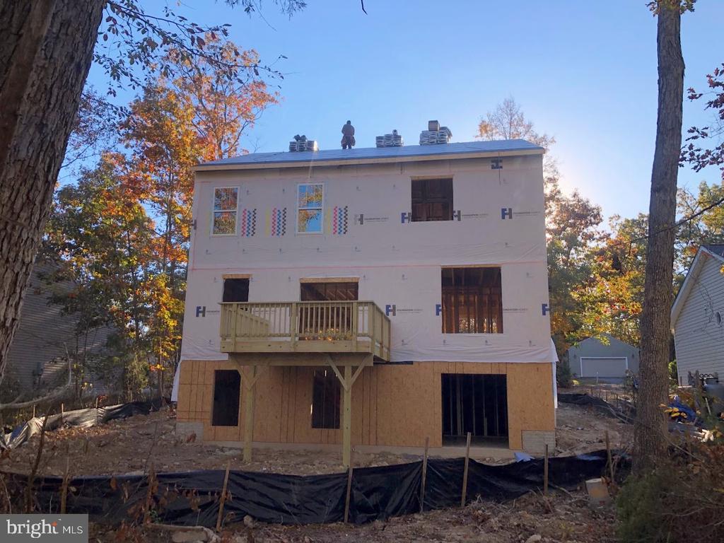 107 REPUBLIC AVE, LOCUST GROVE, Virginia 22508, 4 Bedrooms Bedrooms, ,2 BathroomsBathrooms,Residential,107 REPUBLIC AVE,VAOR2012972 MLS # VAOR2012972