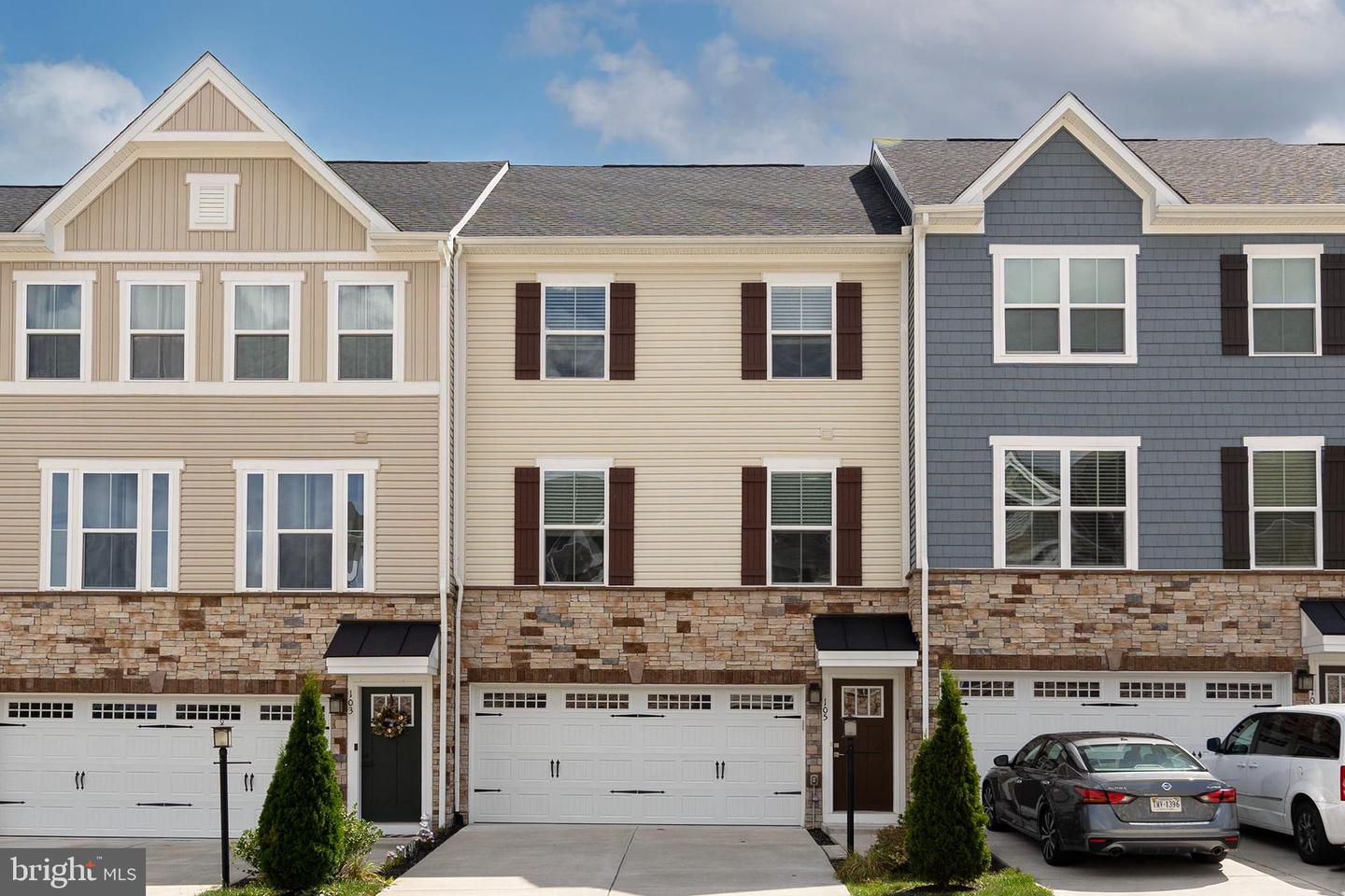 105 BAYHILL TER, LAKE FREDERICK, Virginia 22630, 3 Bedrooms Bedrooms, ,2 BathroomsBathrooms,Residential,For sale,105 BAYHILL TER,VAFV2036228 MLS # VAFV2036228