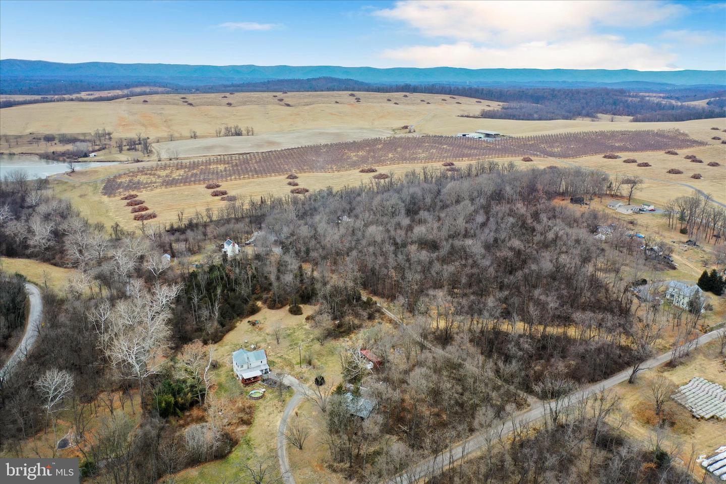 FLAT ROCK, QUICKSBURG, Virginia 22847, ,Land,For sale,FLAT ROCK,VASH2013202 MLS # VASH2013202