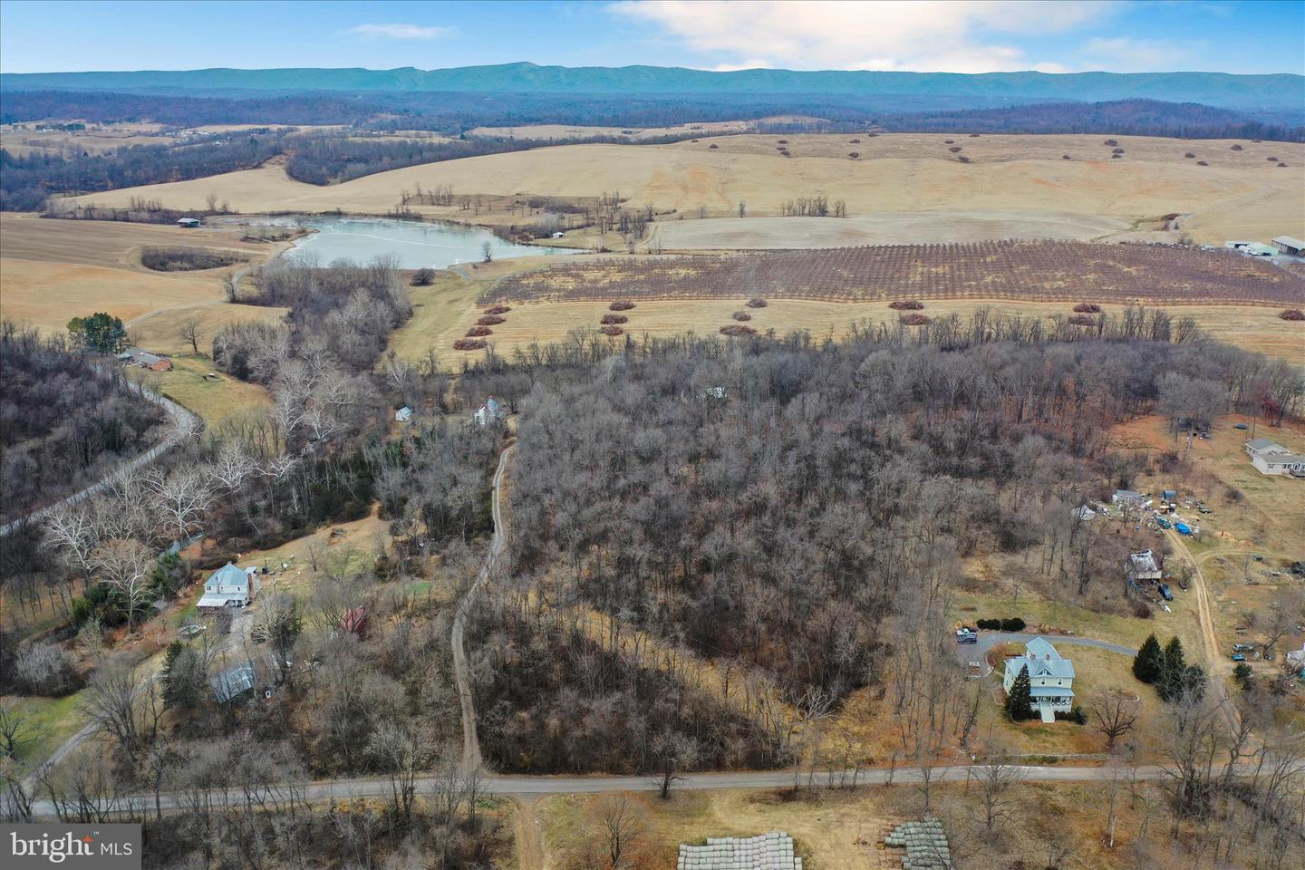 FLAT ROCK, QUICKSBURG, Virginia 22847, ,Land,For sale,FLAT ROCK,VASH2013202 MLS # VASH2013202