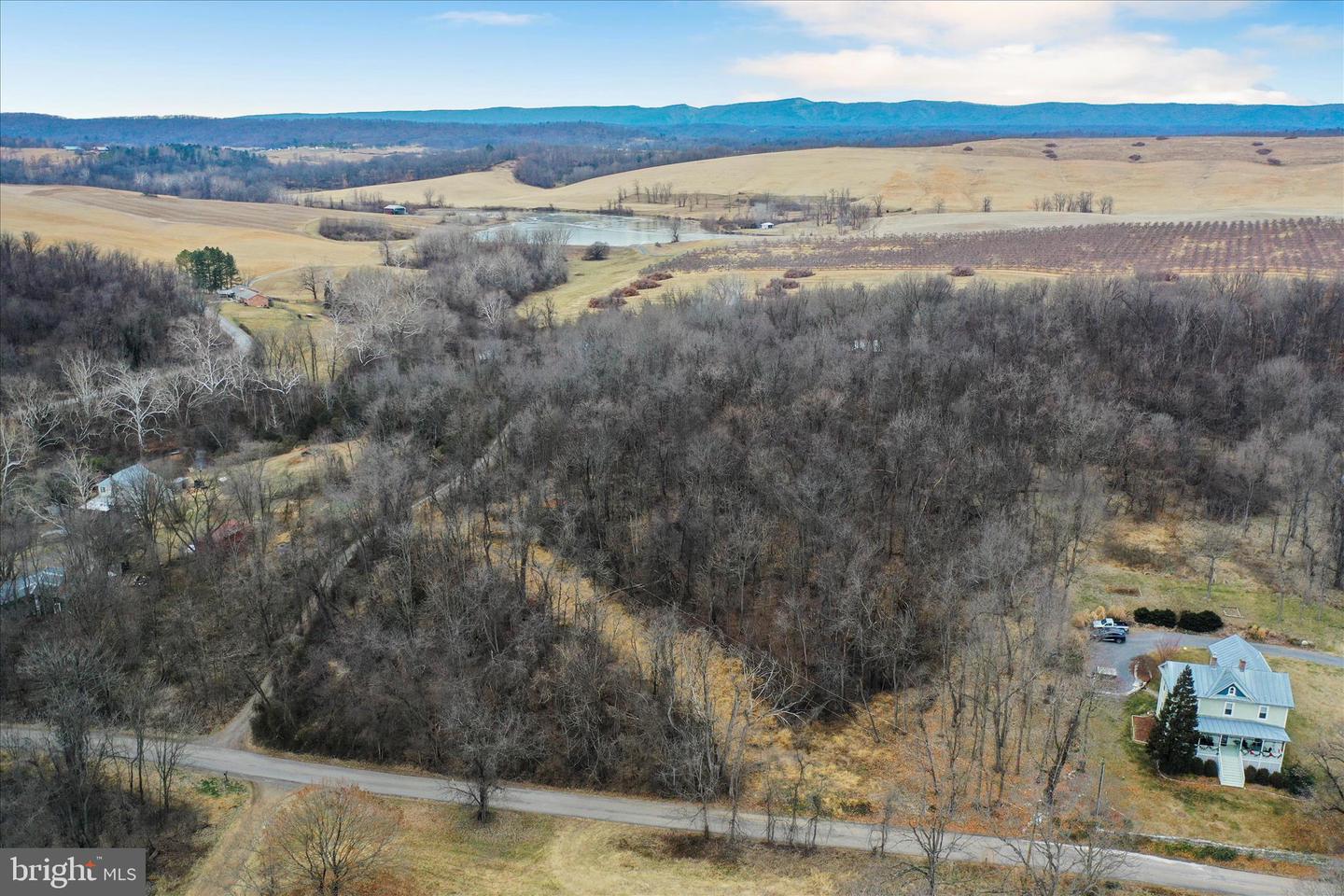 FLAT ROCK, QUICKSBURG, Virginia 22847, ,Land,For sale,FLAT ROCK,VASH2013202 MLS # VASH2013202