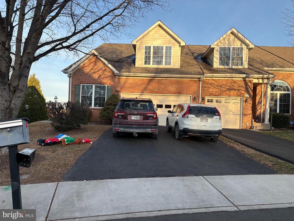 224 NORTH VIEW CIRCLE, WARRENTON, Virginia 20186, 4 Bedrooms Bedrooms, ,3 BathroomsBathrooms,Residential,224 NORTH VIEW CIRCLE,VAFQ2019914 MLS # VAFQ2019914