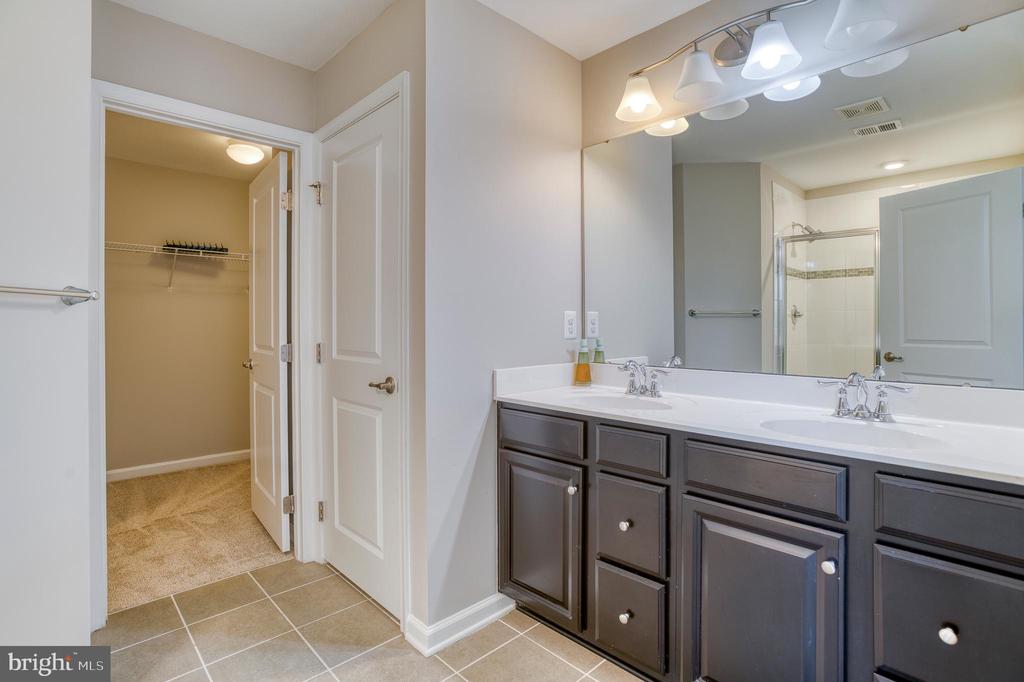 14510 KINGSMILL DR, CULPEPER, Virginia 22701, 4 Bedrooms Bedrooms, ,2 BathroomsBathrooms,Residential,14510 KINGSMILL DR,VACU2012234 MLS # VACU2012234