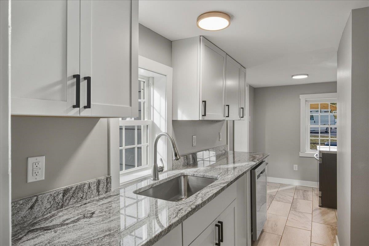 410 BRUCE ST, BRIDGEWATER, Virginia 22812, 3 Bedrooms Bedrooms, ,1 BathroomBathrooms,Residential,410 BRUCE ST,670989 MLS # 670989