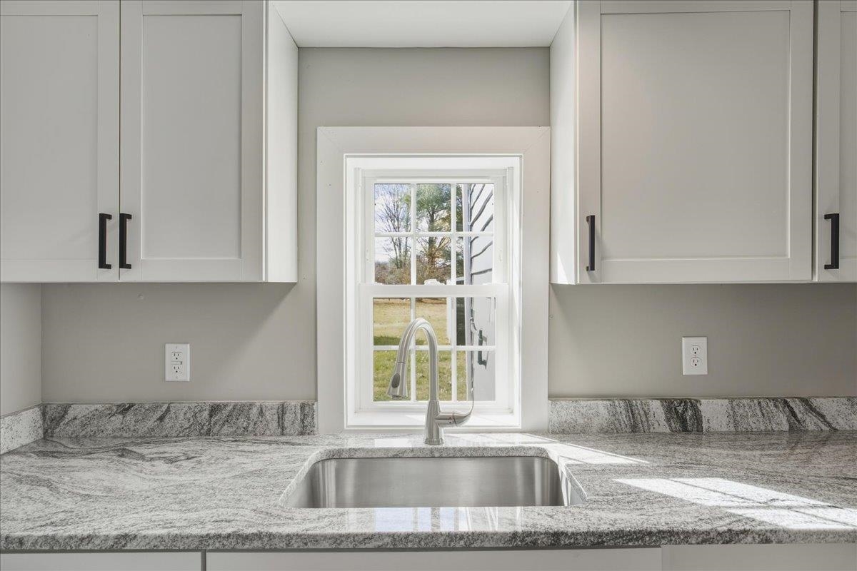 410 BRUCE ST, BRIDGEWATER, Virginia 22812, 3 Bedrooms Bedrooms, ,1 BathroomBathrooms,Residential,410 BRUCE ST,670989 MLS # 670989