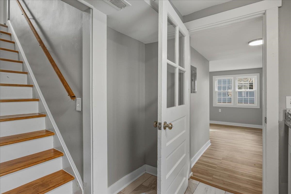 410 BRUCE ST, BRIDGEWATER, Virginia 22812, 3 Bedrooms Bedrooms, ,1 BathroomBathrooms,Residential,410 BRUCE ST,670989 MLS # 670989