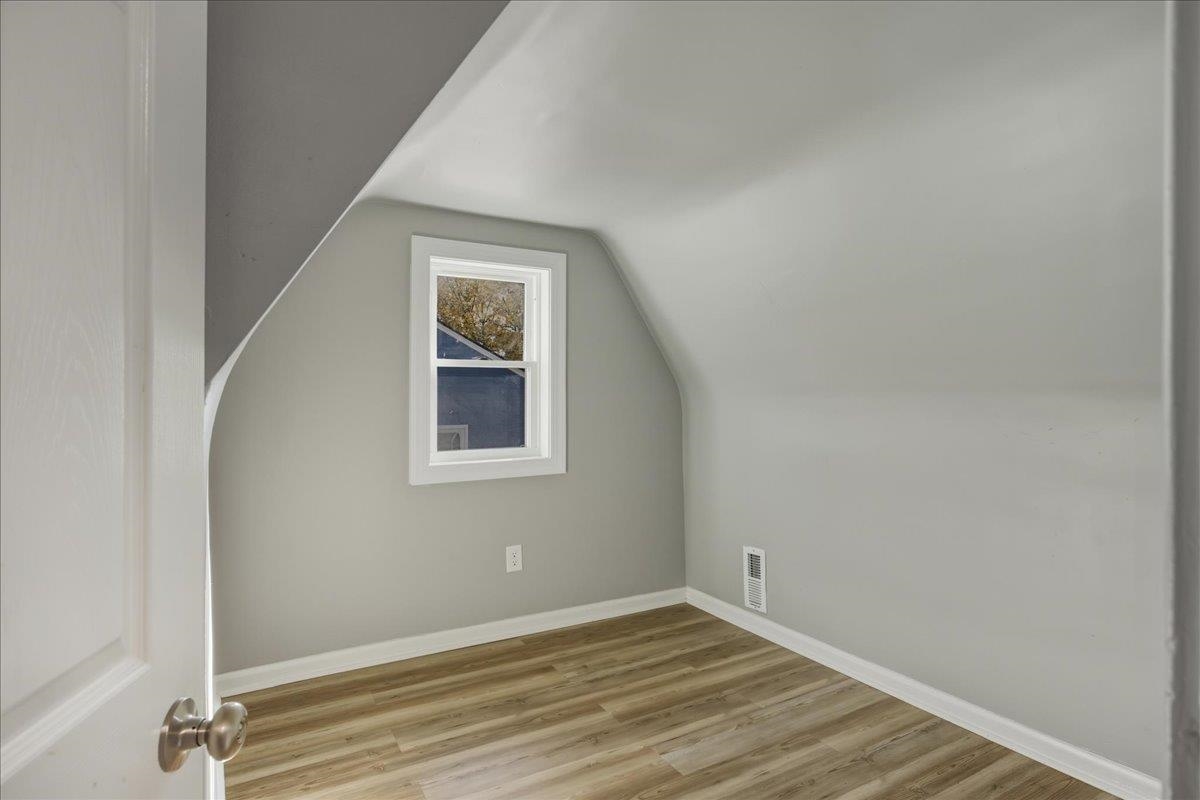 410 BRUCE ST, BRIDGEWATER, Virginia 22812, 3 Bedrooms Bedrooms, ,1 BathroomBathrooms,Residential,410 BRUCE ST,670989 MLS # 670989