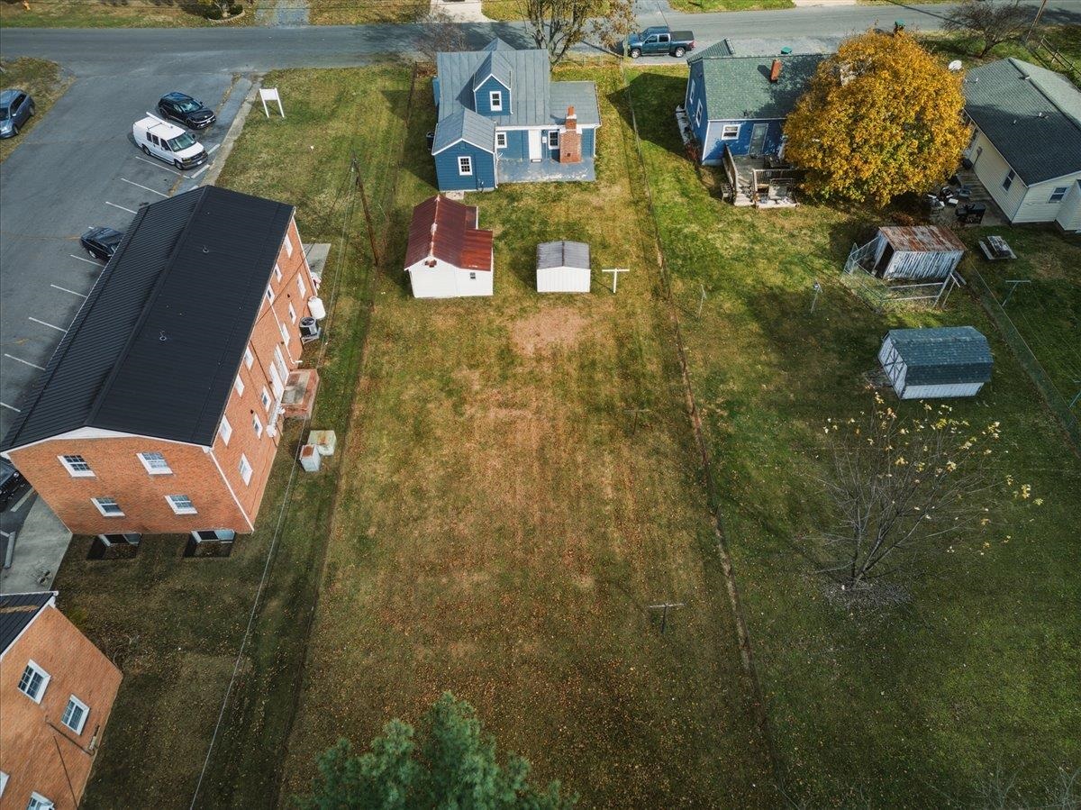 410 BRUCE ST, BRIDGEWATER, Virginia 22812, 3 Bedrooms Bedrooms, ,1 BathroomBathrooms,Residential,410 BRUCE ST,670989 MLS # 670989