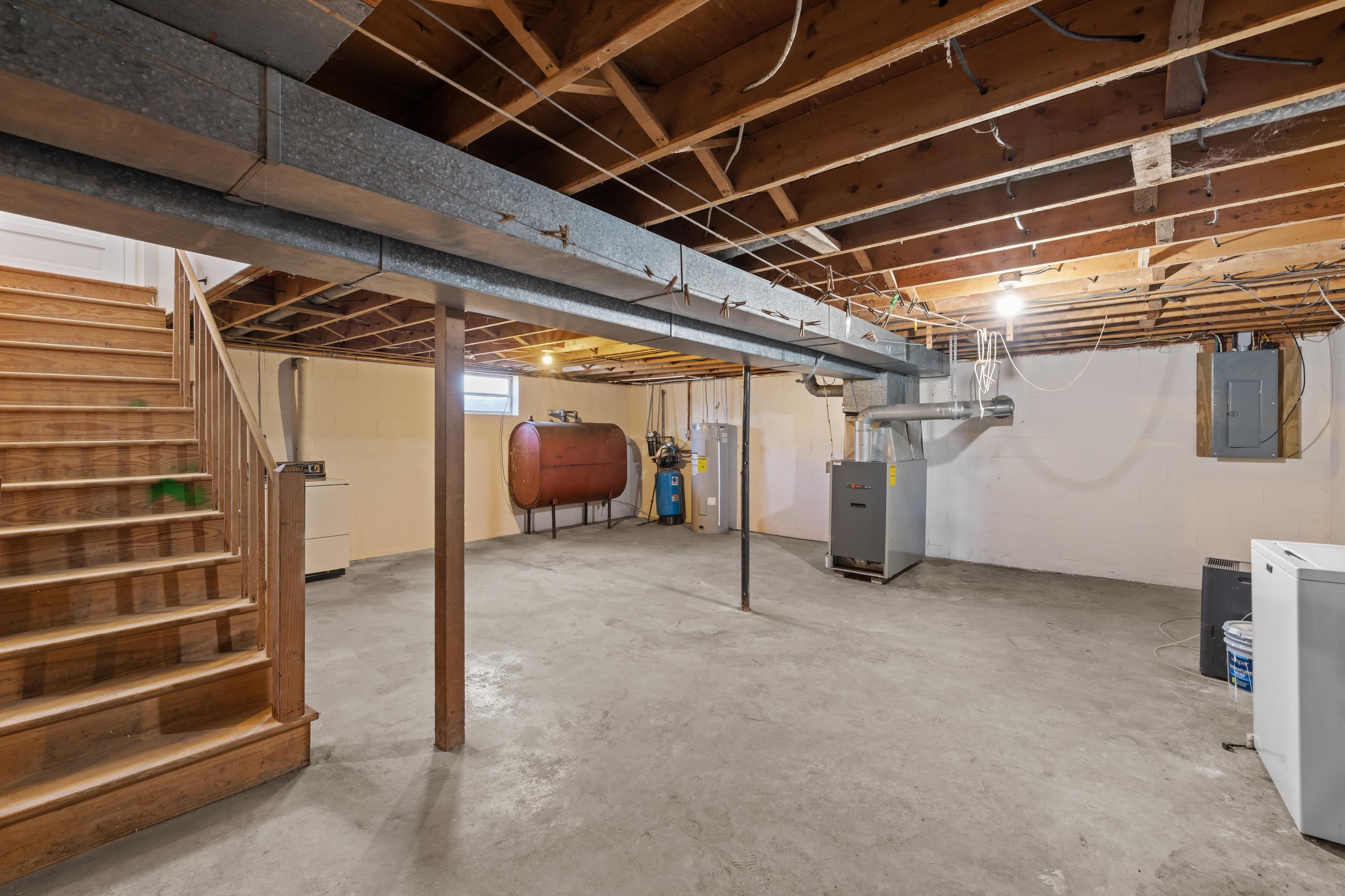 1726 MOUNTAIN VALLEY RD, KEEZLETOWN, Virginia 22832, 3 Bedrooms Bedrooms, ,2 BathroomsBathrooms,Residential,1726 MOUNTAIN VALLEY RD,671524 MLS # 671524