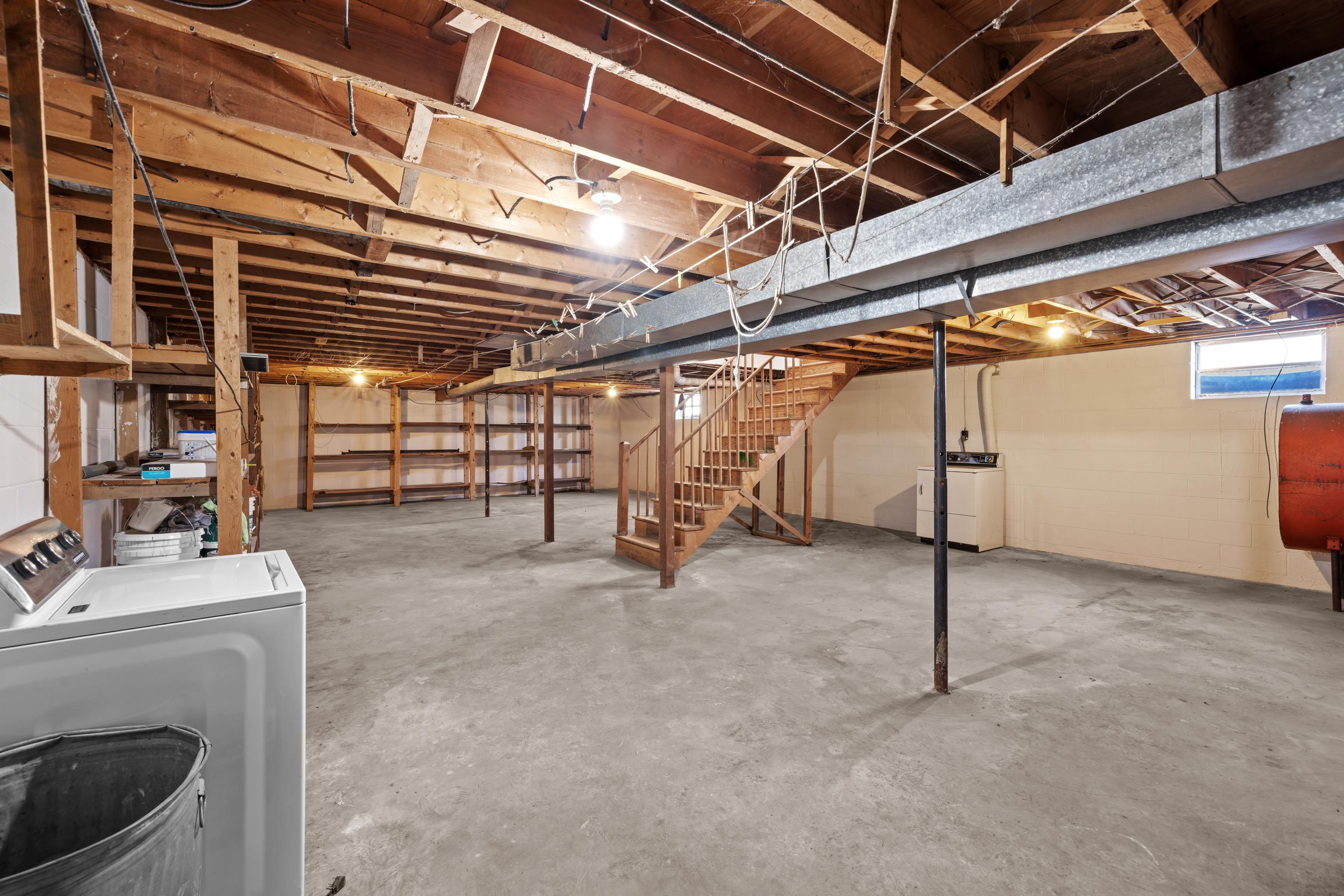 1726 MOUNTAIN VALLEY RD, KEEZLETOWN, Virginia 22832, 3 Bedrooms Bedrooms, ,2 BathroomsBathrooms,Residential,1726 MOUNTAIN VALLEY RD,671524 MLS # 671524