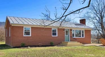 1726 MOUNTAIN VALLEY RD, KEEZLETOWN, Virginia 22832, 3 Bedrooms Bedrooms, ,2 BathroomsBathrooms,Residential,1726 MOUNTAIN VALLEY RD,671524 MLS # 671524