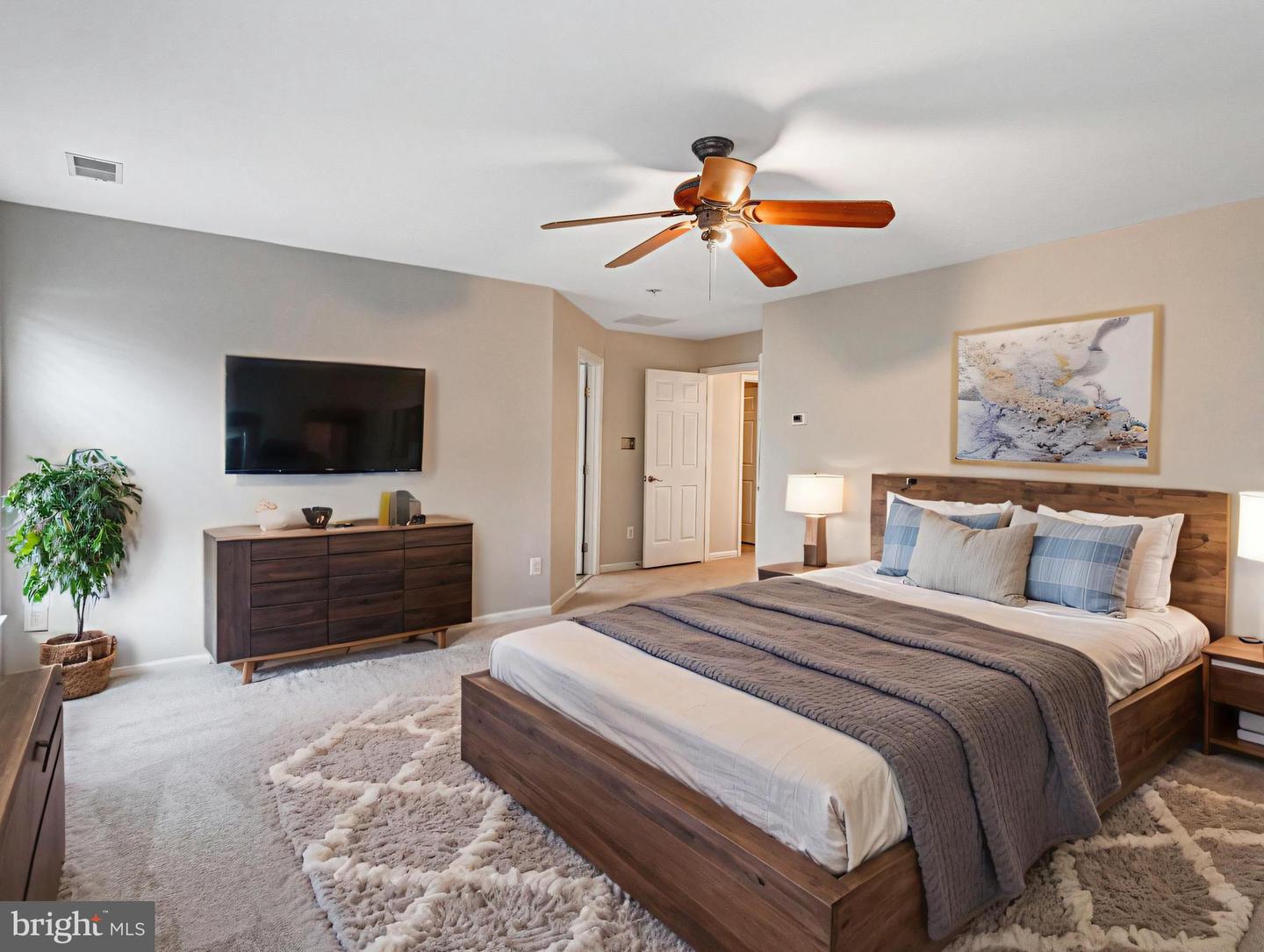 5213 YELLOW BIRCH DR, FREDERICKSBURG, Virginia 22407, 4 Bedrooms Bedrooms, ,3 BathroomsBathrooms,Residential,For sale,5213 YELLOW BIRCH DR,VASP2036448 MLS # VASP2036448