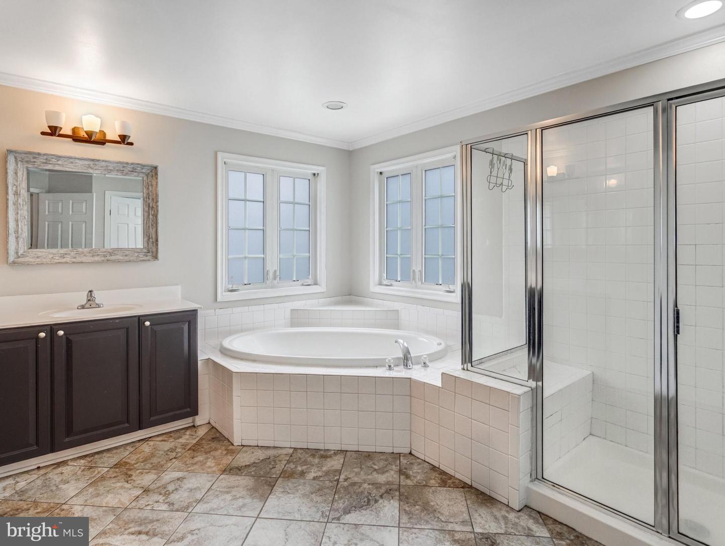 5213 YELLOW BIRCH DR, FREDERICKSBURG, Virginia 22407, 4 Bedrooms Bedrooms, ,3 BathroomsBathrooms,Residential,For sale,5213 YELLOW BIRCH DR,VASP2036448 MLS # VASP2036448