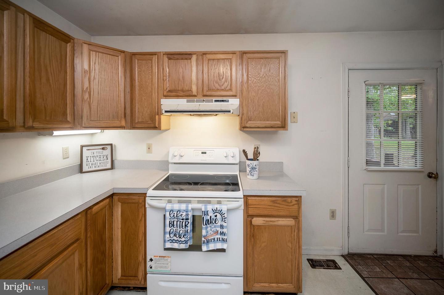 348 YORKTOWN BLVD, LOCUST GROVE, Virginia 22508, 3 Bedrooms Bedrooms, ,2 BathroomsBathrooms,Residential,For sale,348 YORKTOWN BLVD,VAOR2012432 MLS # VAOR2012432