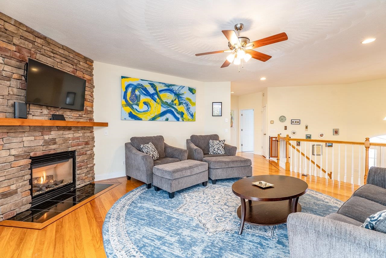 6250 DOTTS LN, PENN LAIRD, Virginia 22846, 4 Bedrooms Bedrooms, ,3 BathroomsBathrooms,Residential,THE MOUNTAIN VIEW RESIDENCE,6250 DOTTS LN,671874 MLS # 671874