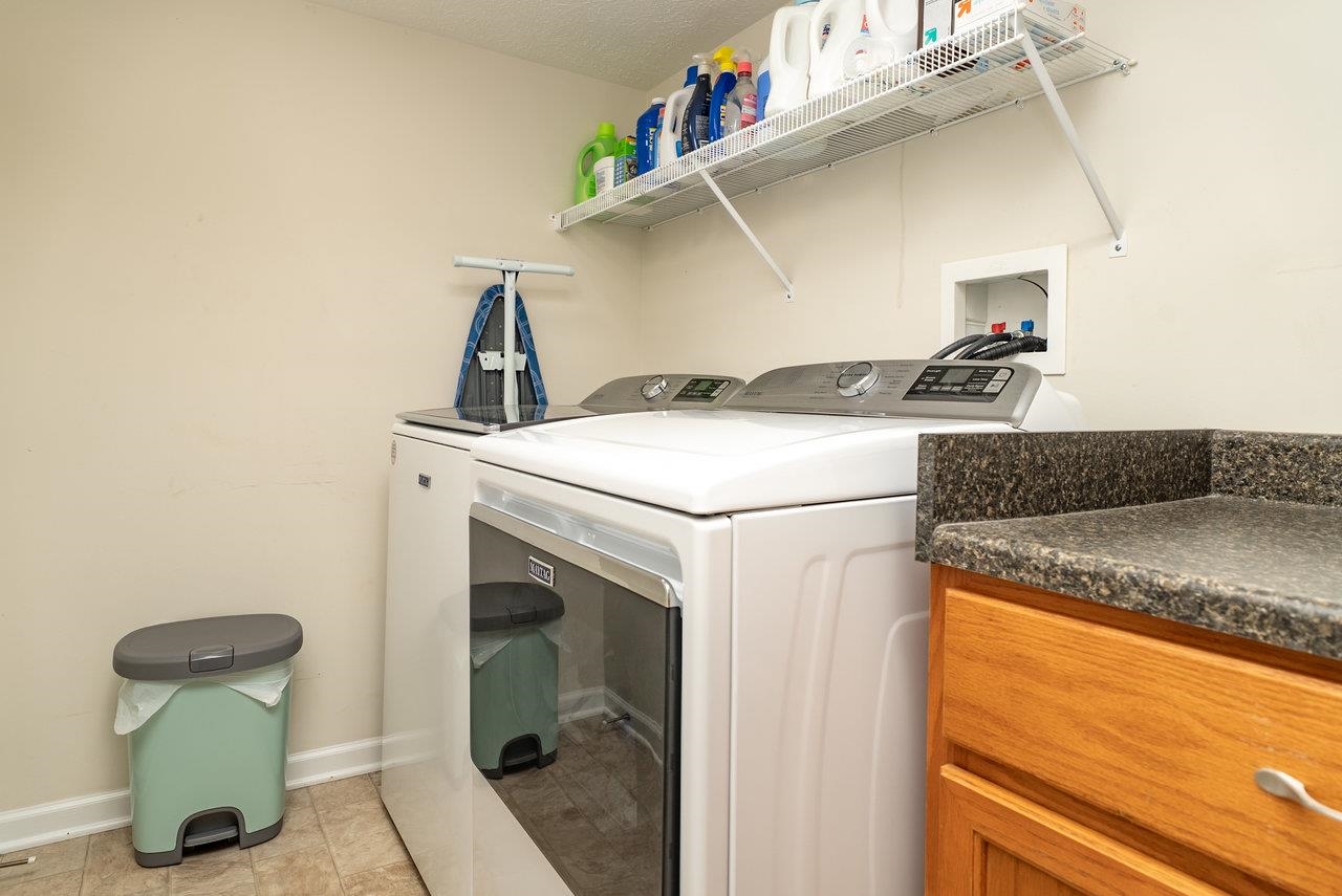 6250 DOTTS LN, PENN LAIRD, Virginia 22846, 4 Bedrooms Bedrooms, ,3 BathroomsBathrooms,Residential,THE MOUNTAIN VIEW RESIDENCE,6250 DOTTS LN,671874 MLS # 671874