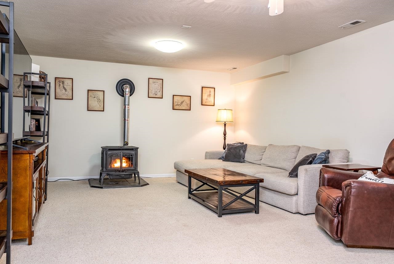 6250 DOTTS LN, PENN LAIRD, Virginia 22846, 4 Bedrooms Bedrooms, ,3 BathroomsBathrooms,Residential,THE MOUNTAIN VIEW RESIDENCE,6250 DOTTS LN,671874 MLS # 671874