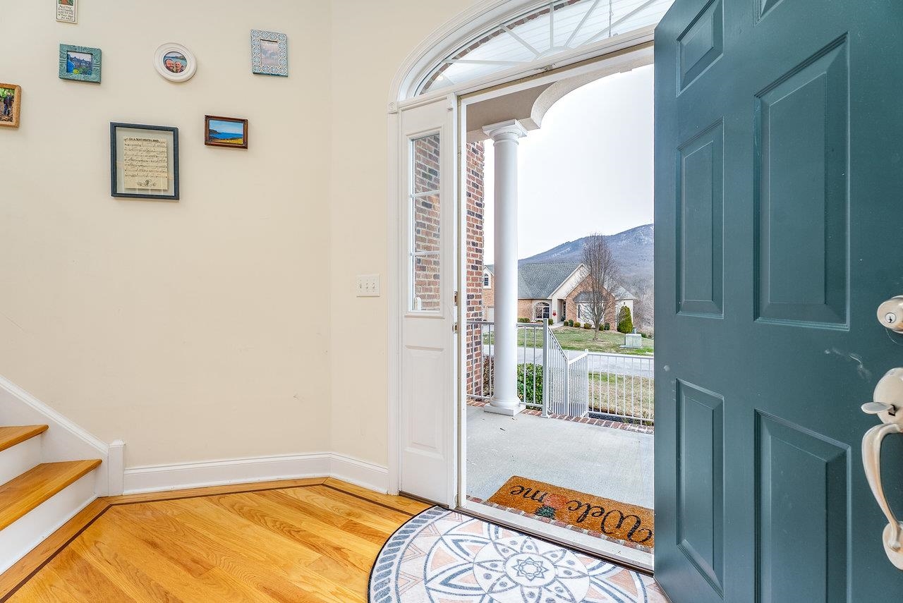 Features: Hardwood floors complemented by a lovely garden planter.