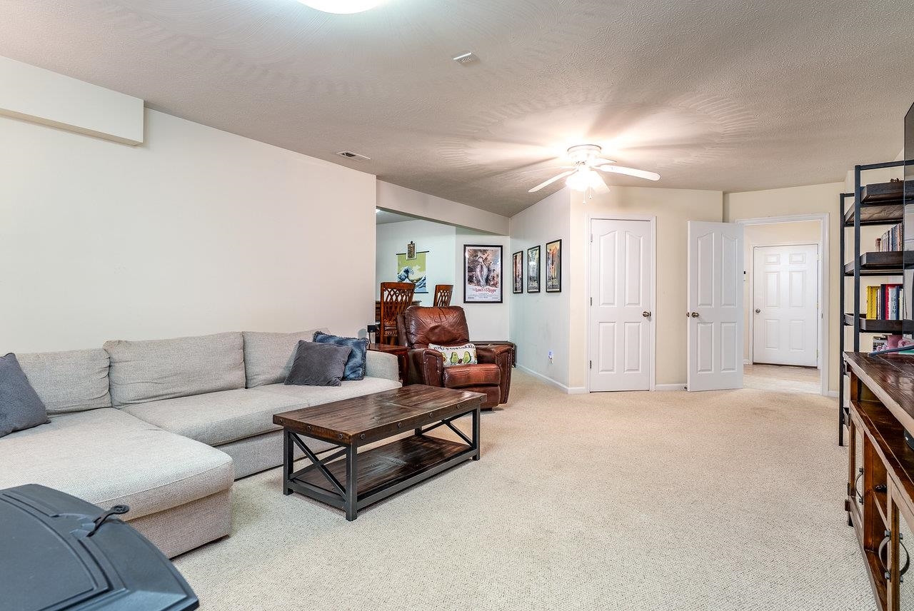 6250 DOTTS LN, PENN LAIRD, Virginia 22846, 4 Bedrooms Bedrooms, ,3 BathroomsBathrooms,Residential,THE MOUNTAIN VIEW RESIDENCE,6250 DOTTS LN,671874 MLS # 671874