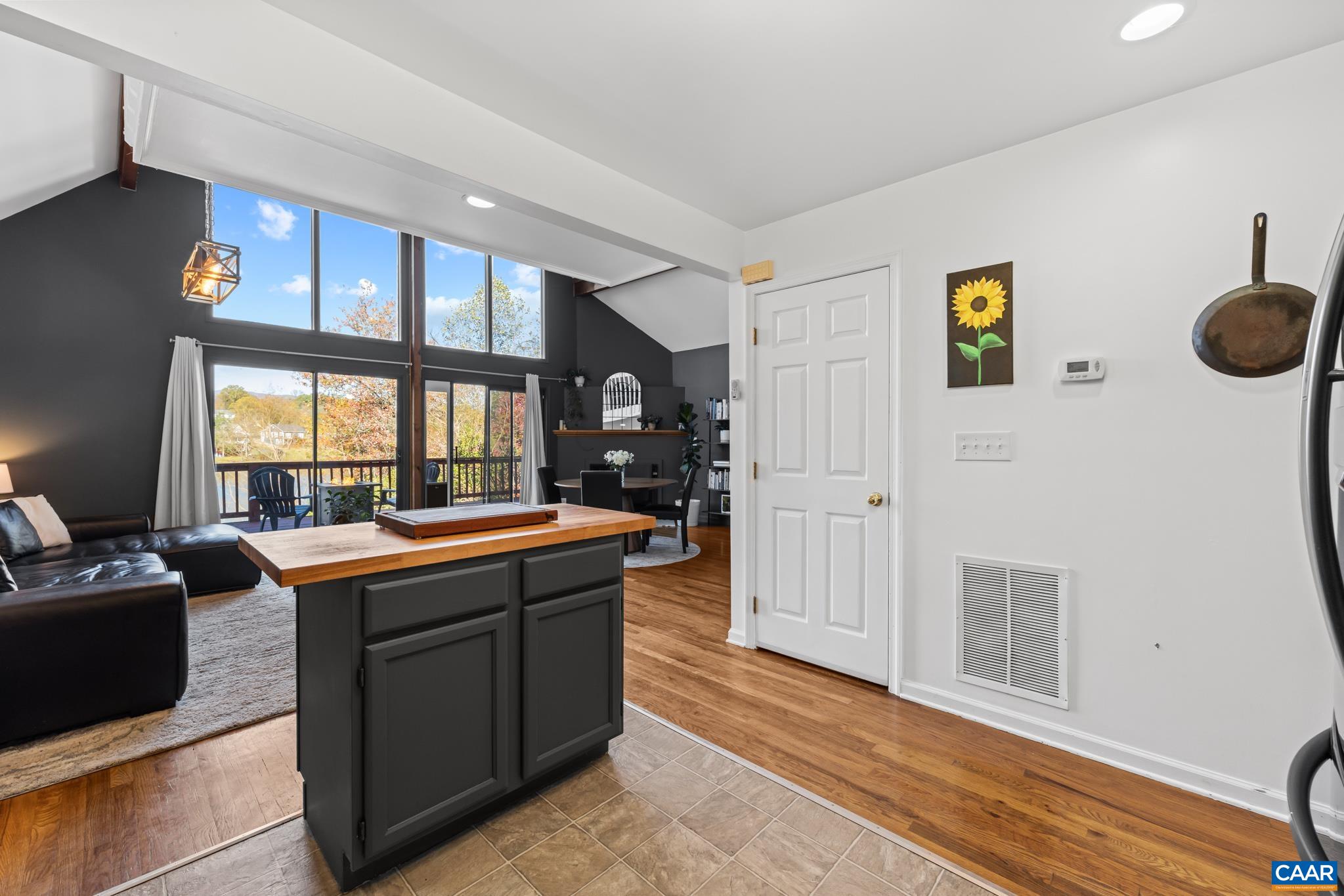 107 PINE BLUFF RD, RUCKERSVILLE, Virginia 22968, 3 Bedrooms Bedrooms, ,2 BathroomsBathrooms,Residential,Lakefront A-Frame,107 PINE BLUFF RD,671886 MLS # 671886