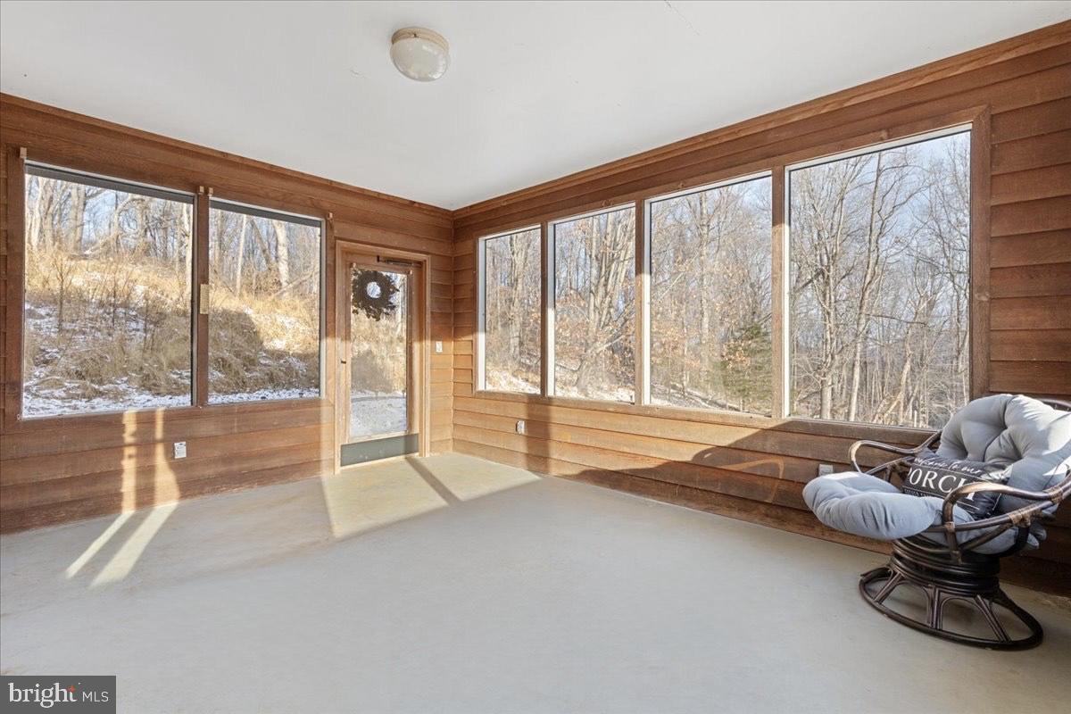 472 WESLEY LN, BENTONVILLE, Virginia 22610, 3 Bedrooms Bedrooms, ,3 BathroomsBathrooms,Residential,For sale,472 WESLEY LN,VAWR2012744 MLS # VAWR2012744