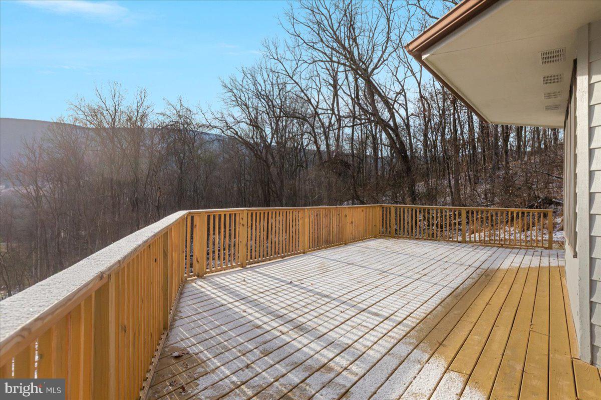 472 WESLEY LN, BENTONVILLE, Virginia 22610, 3 Bedrooms Bedrooms, ,3 BathroomsBathrooms,Residential,For sale,472 WESLEY LN,VAWR2012744 MLS # VAWR2012744