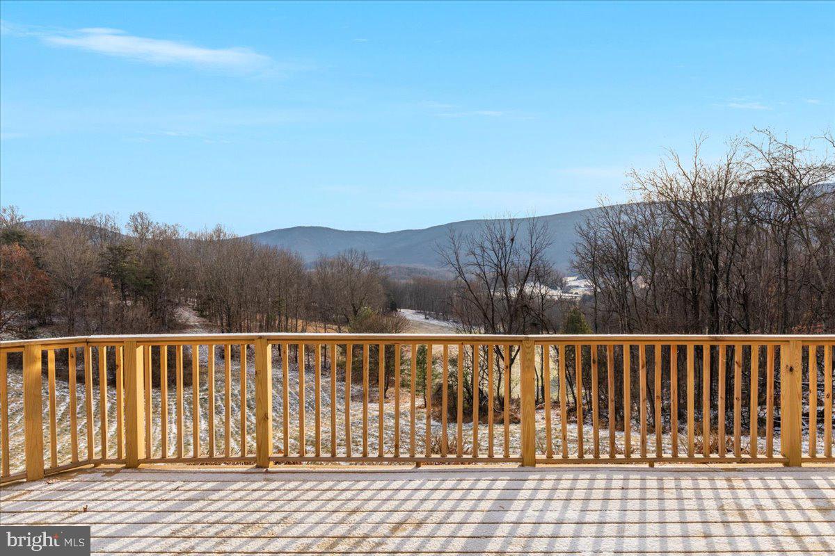 472 WESLEY LN, BENTONVILLE, Virginia 22610, 3 Bedrooms Bedrooms, ,3 BathroomsBathrooms,Residential,For sale,472 WESLEY LN,VAWR2012744 MLS # VAWR2012744