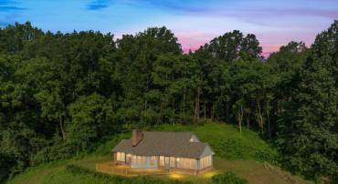 472 WESLEY LN, BENTONVILLE, Virginia 22610, 3 Bedrooms Bedrooms, ,3 BathroomsBathrooms,Residential,For sale,472 WESLEY LN,VAWR2012744 MLS # VAWR2012744