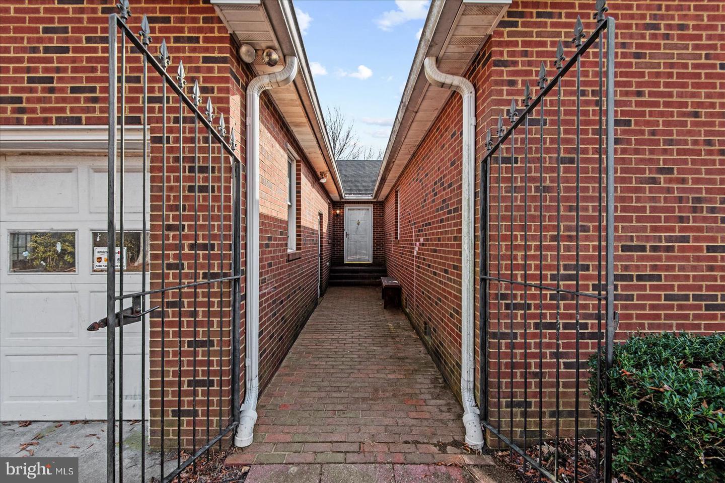 1606 PROSPECT HILL RD, MONTROSS, Virginia 22520, 3 Bedrooms Bedrooms, ,2 BathroomsBathrooms,Residential,For sale,1606 PROSPECT HILL RD,VAWE2010168 MLS # VAWE2010168