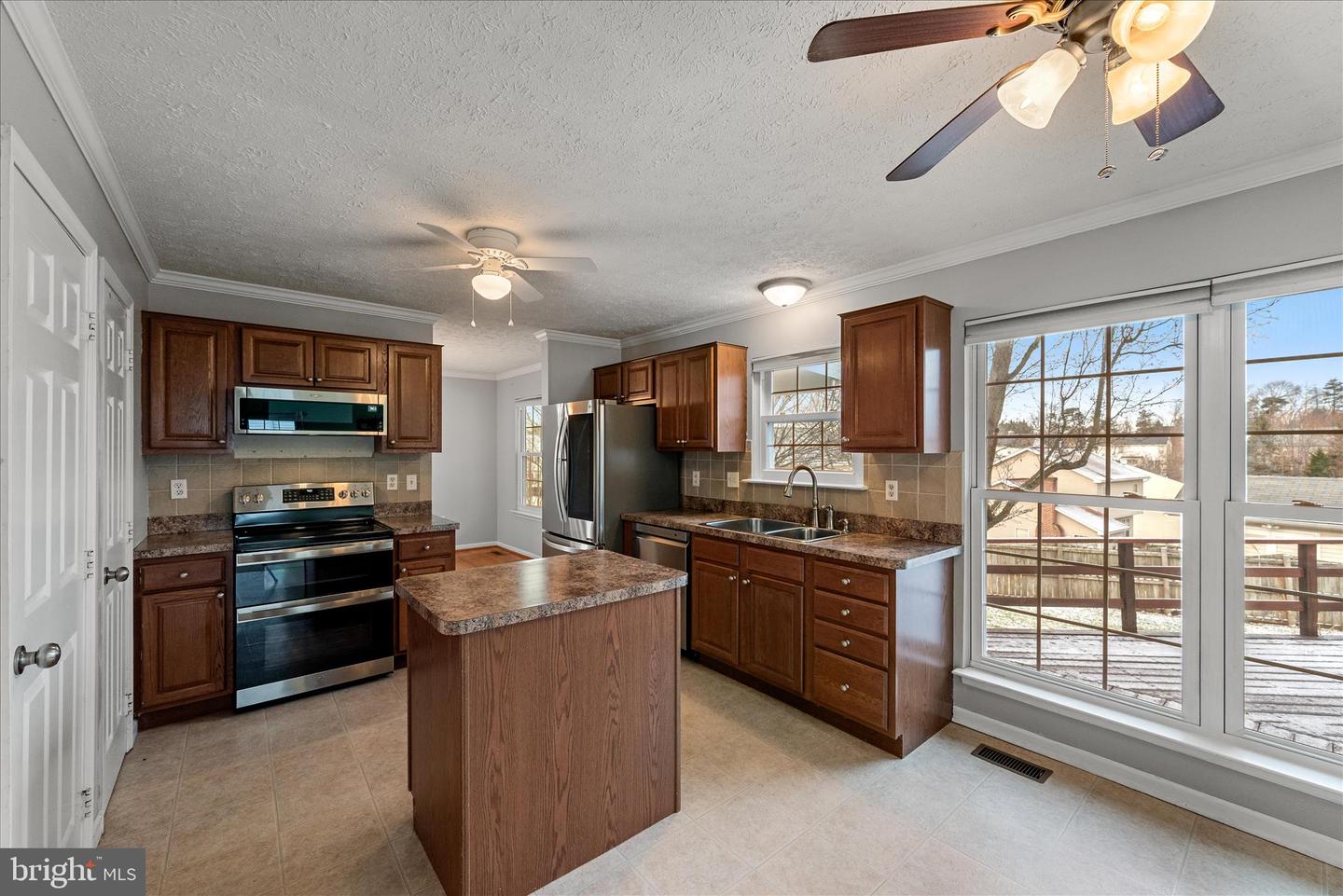 115 ALPINE MEADOW RD, WINCHESTER, Virginia 22602, 3 Bedrooms Bedrooms, ,3 BathroomsBathrooms,Residential,For sale,115 ALPINE MEADOW RD,VAFV2038222 MLS # VAFV2038222