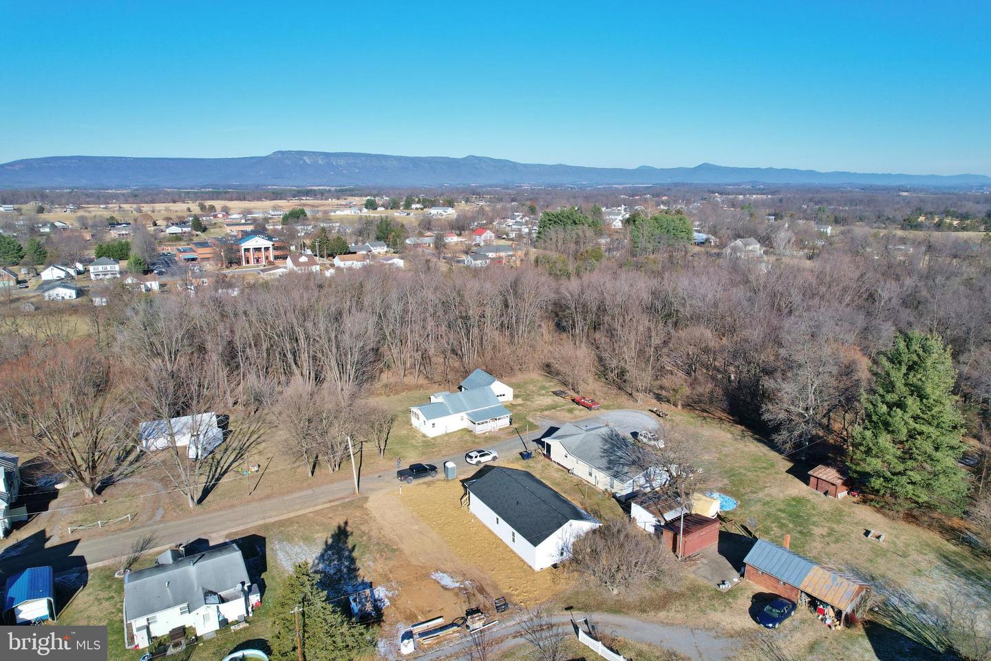 240 DEFORD AVE, STANLEY, Virginia 22851, 3 Bedrooms Bedrooms, ,2 BathroomsBathrooms,Residential,For sale,240 DEFORD AVE,VAPA2005672 MLS # VAPA2005672 240 DEFORD AVE, STANLEY, Virginia 22851, 3 Bedrooms Bedrooms, ,2 BathroomsBathrooms,Residential,For sale,240 DEFORD AVE,VAPA2005672 MLS # VAPA2005672