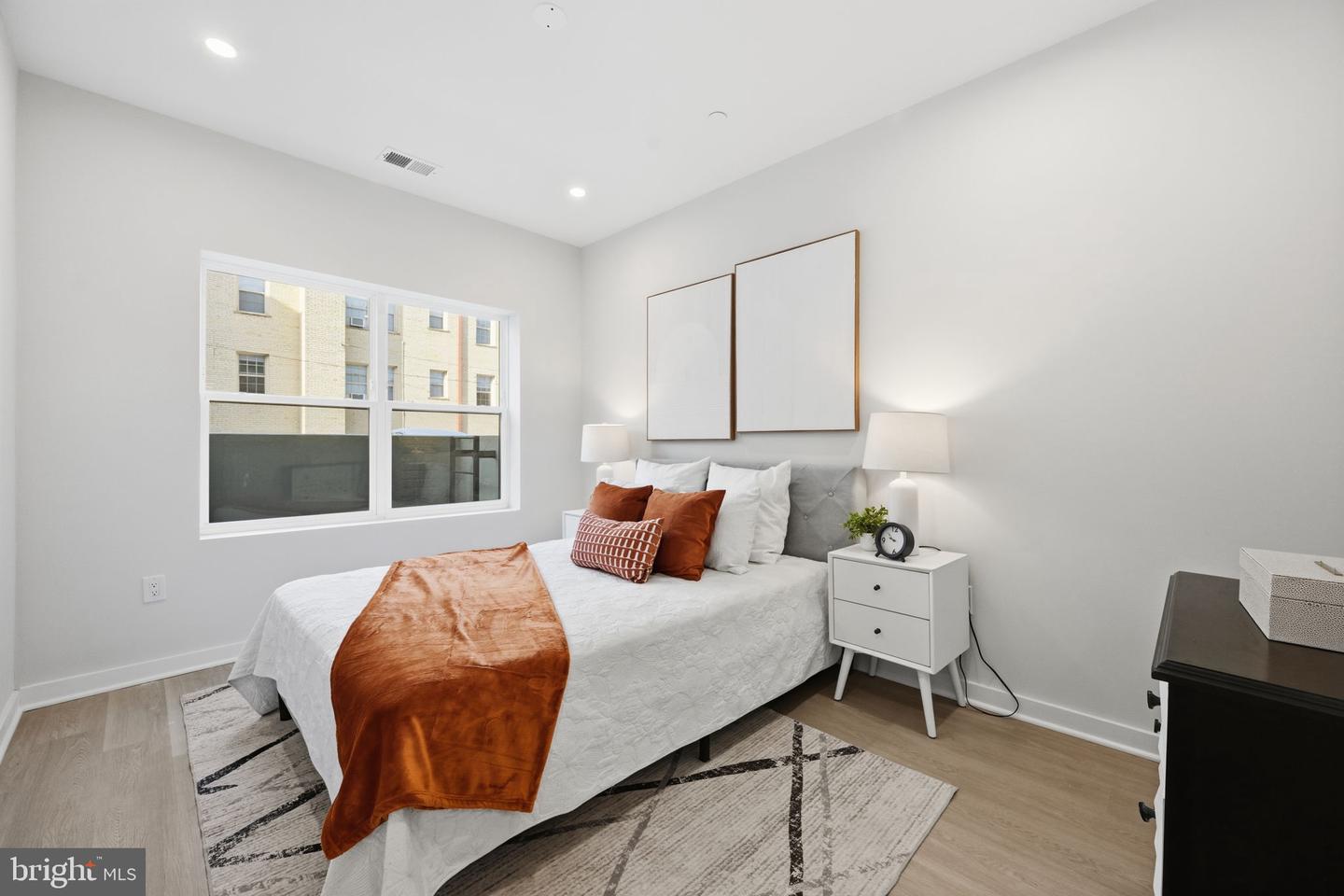 2606 41ST ST NW #2, WASHINGTON, District Of Columbia 20007, 2 Bedrooms Bedrooms, ,2 BathroomsBathrooms,Residential,For sale,2606 41ST ST NW #2,DCDC2233990 MLS # DCDC2233990