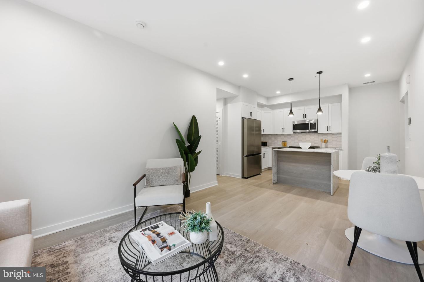 2606 41ST ST NW #2, WASHINGTON, District Of Columbia 20007, 2 Bedrooms Bedrooms, ,2 BathroomsBathrooms,Residential,For sale,2606 41ST ST NW #2,DCDC2233990 MLS # DCDC2233990