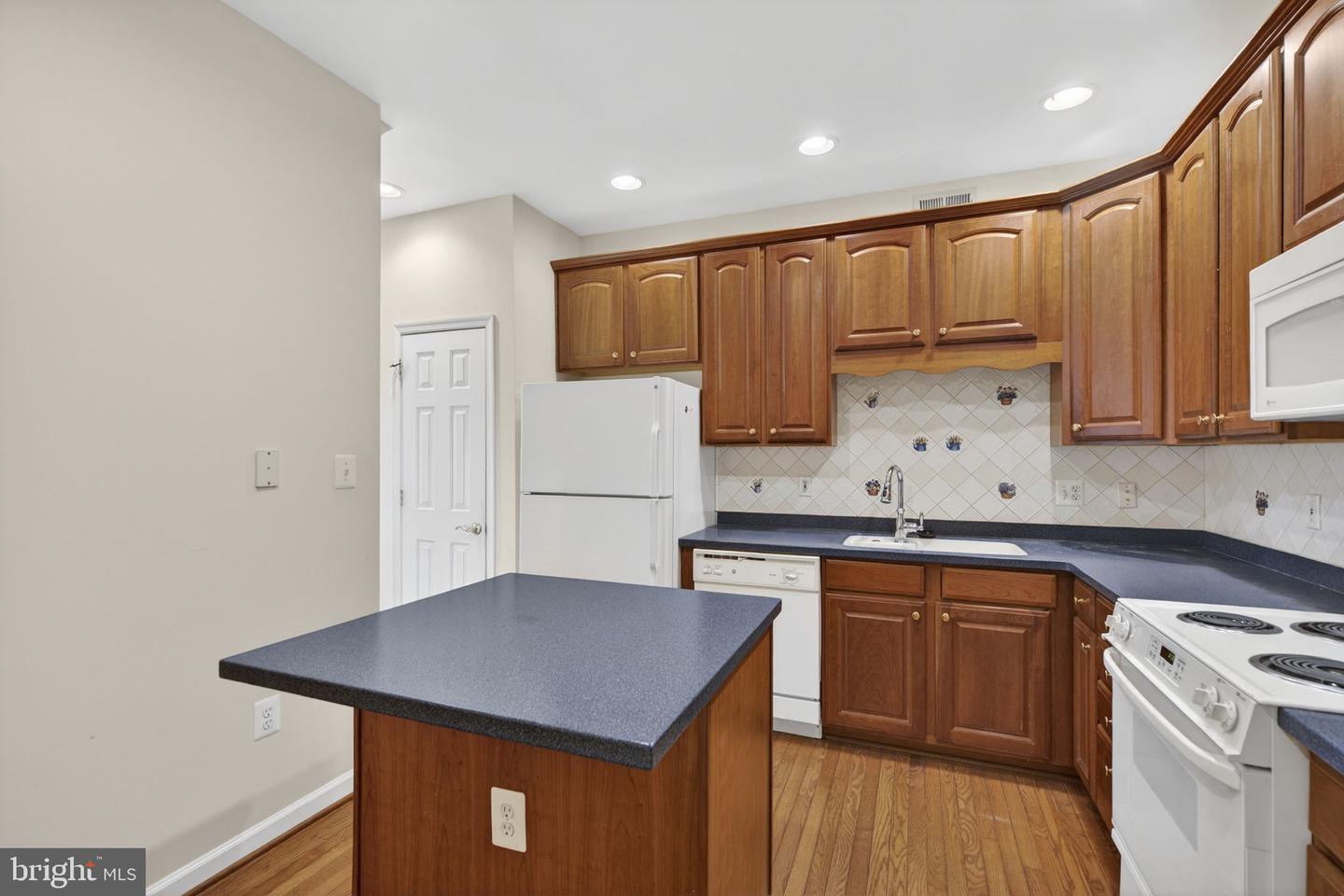 224 NORTH VIEW CIRCLE, WARRENTON, Virginia 20186, 4 Bedrooms Bedrooms, ,3 BathroomsBathrooms,Residential,For sale,224 NORTH VIEW CIRCLE,VAFQ2019914 MLS # VAFQ2019914 224 NORTH VIEW CIRCLE, WARRENTON, Virginia 20186, 4 Bedrooms Bedrooms, ,3 BathroomsBathrooms,Residential,For sale,224 NORTH VIEW CIRCLE,VAFQ2019914 MLS # VAFQ2019914