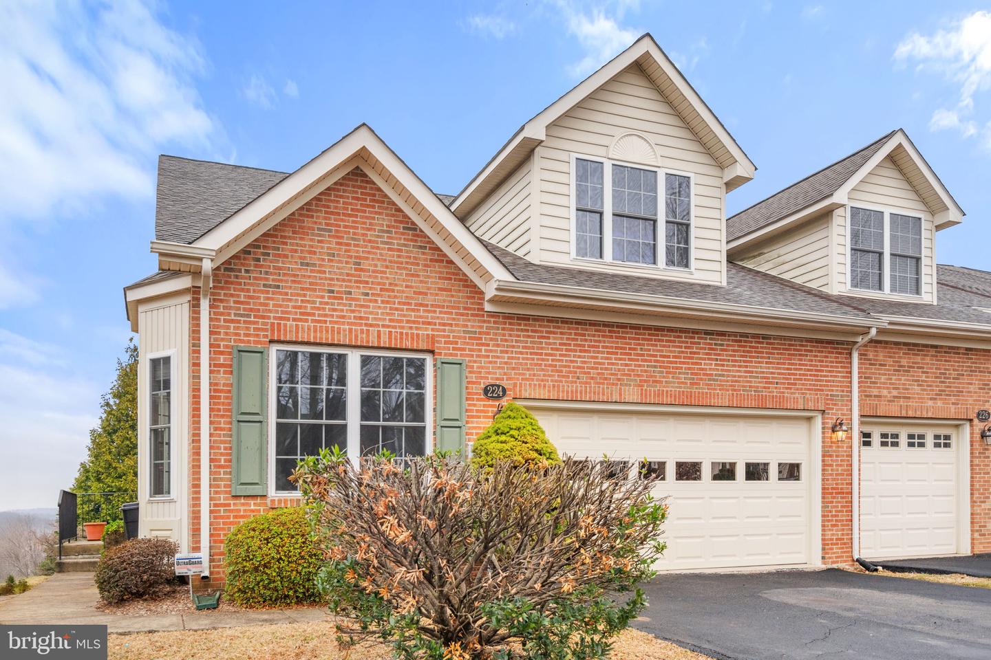 224 NORTH VIEW CIRCLE, WARRENTON, Virginia 20186, 4 Bedrooms Bedrooms, ,3 BathroomsBathrooms,Residential,For sale,224 NORTH VIEW CIRCLE,VAFQ2019914 MLS # VAFQ2019914 224 NORTH VIEW CIRCLE, WARRENTON, Virginia 20186, 4 Bedrooms Bedrooms, ,3 BathroomsBathrooms,Residential,For sale,224 NORTH VIEW CIRCLE,VAFQ2019914 MLS # VAFQ2019914