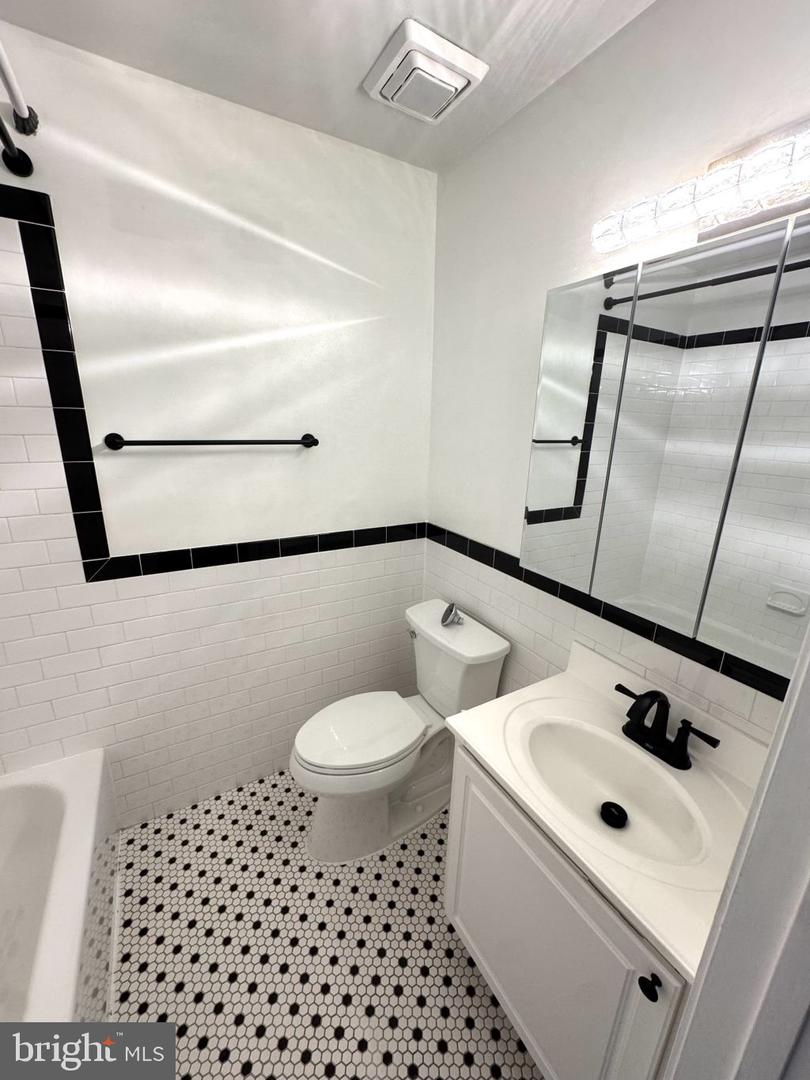 1805-C WILLIAM #211, FREDERICKSBURG, Virginia 22401, 2 Bedrooms Bedrooms, ,1 BathroomBathrooms,Residential,For sale,1805-C WILLIAM #211,VAFB2009410 MLS # VAFB2009410 1805-C WILLIAM #211, FREDERICKSBURG, Virginia 22401, 2 Bedrooms Bedrooms, ,1 BathroomBathrooms,Residential,For sale,1805-C WILLIAM #211,VAFB2009410 MLS # VAFB2009410