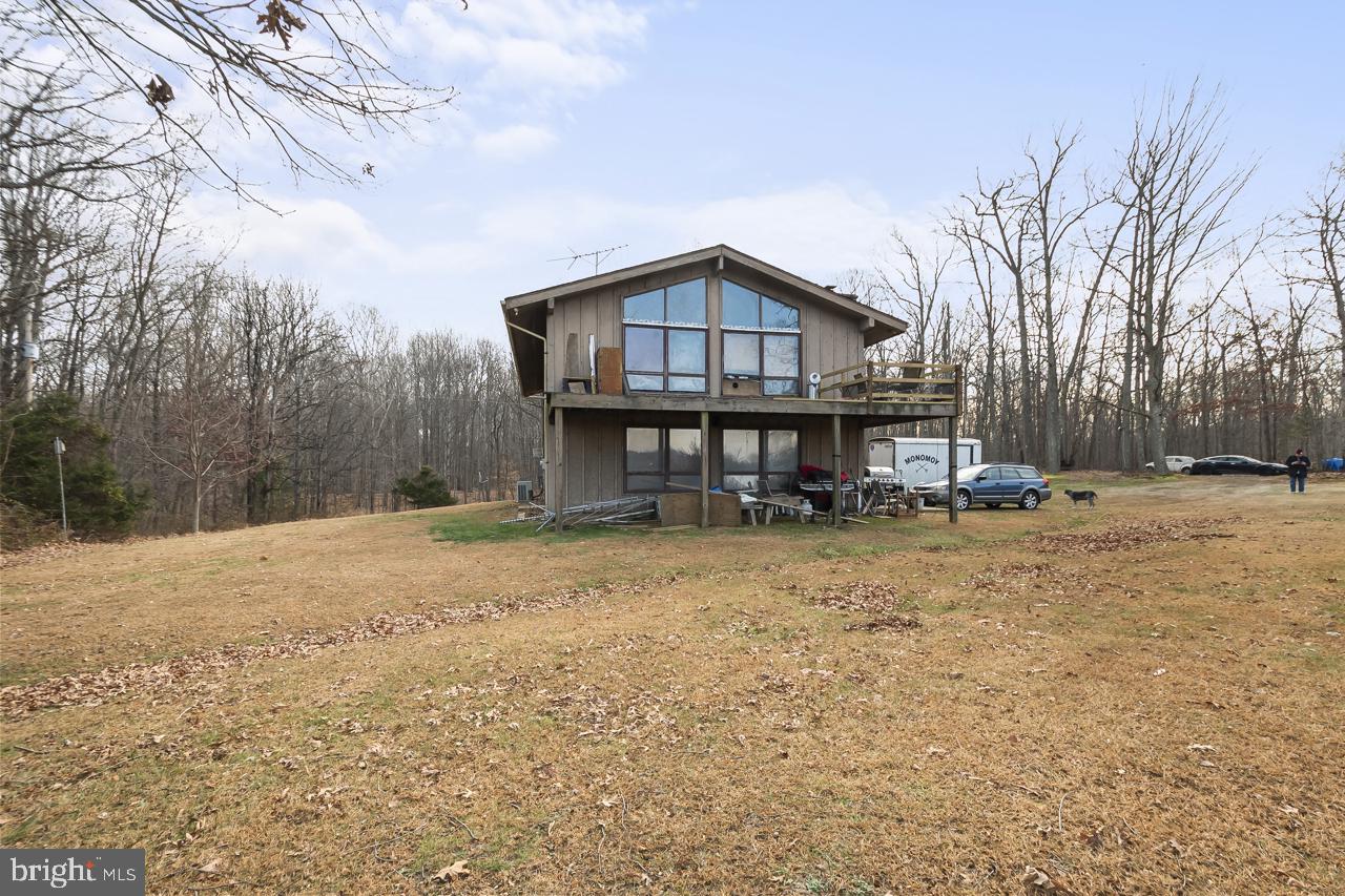 7389 LEEDS MANOR RD, MARSHALL, Virginia 20115, 3 Bedrooms Bedrooms, ,2 BathroomsBathrooms,Residential,For sale,7389 LEEDS MANOR RD,VAFQ2019920 MLS # VAFQ2019920 7389 LEEDS MANOR RD, MARSHALL, Virginia 20115, 3 Bedrooms Bedrooms, ,2 BathroomsBathrooms,Residential,For sale,7389 LEEDS MANOR RD,VAFQ2019920 MLS # VAFQ2019920